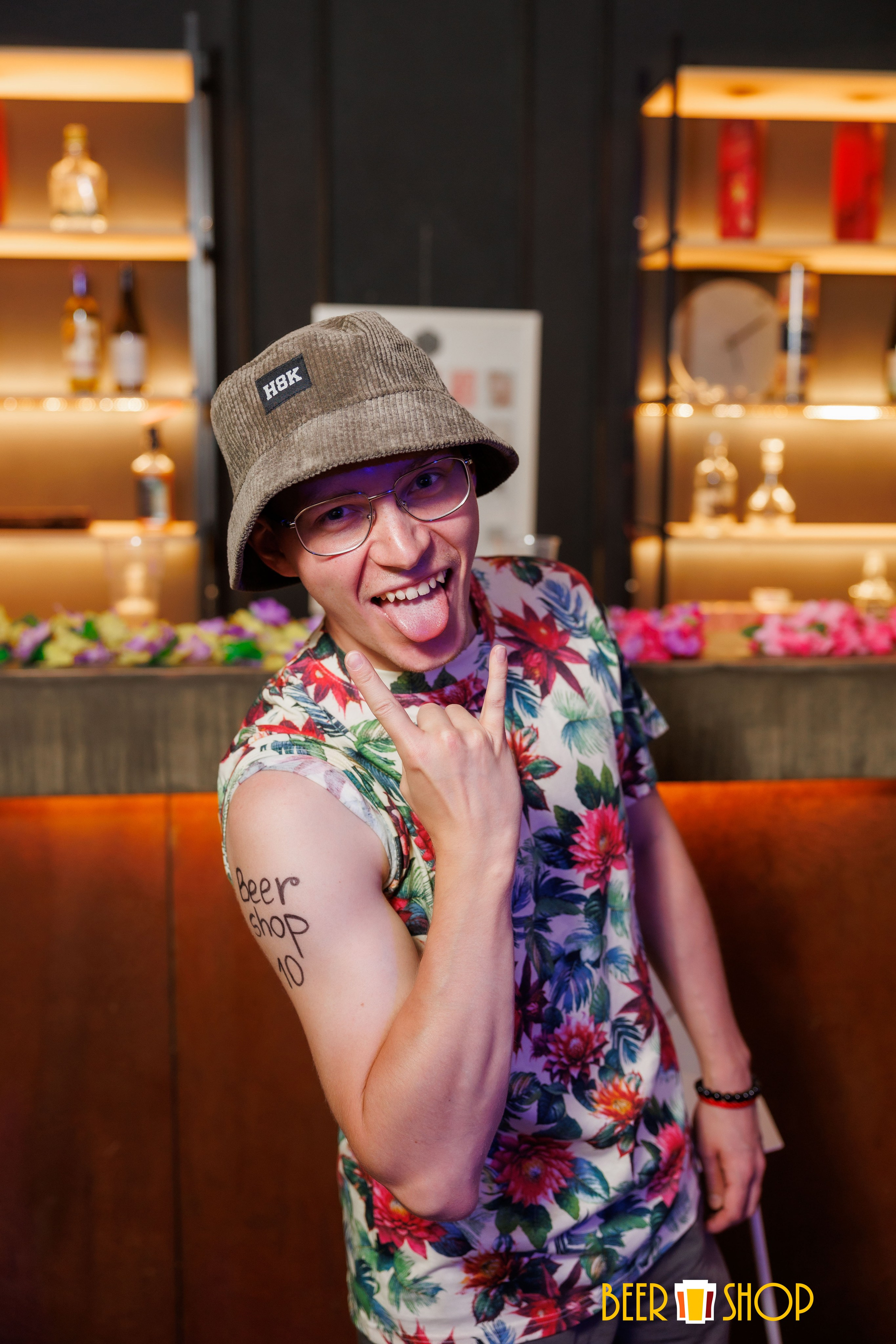 Гавайская вечеринка (Медиапорт). Свадебный фотограф и контент фотограф в Казани Малыгина Елена