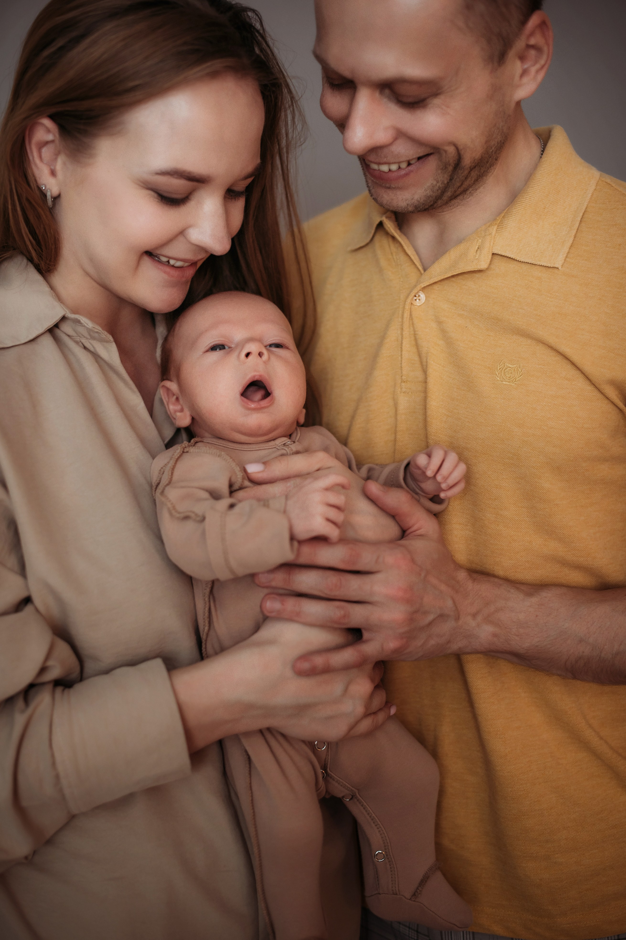 Ваня, Алёна и Ярослав. Фотограф Лейла Насибова-женский портрет, семейные фотосессии, контент