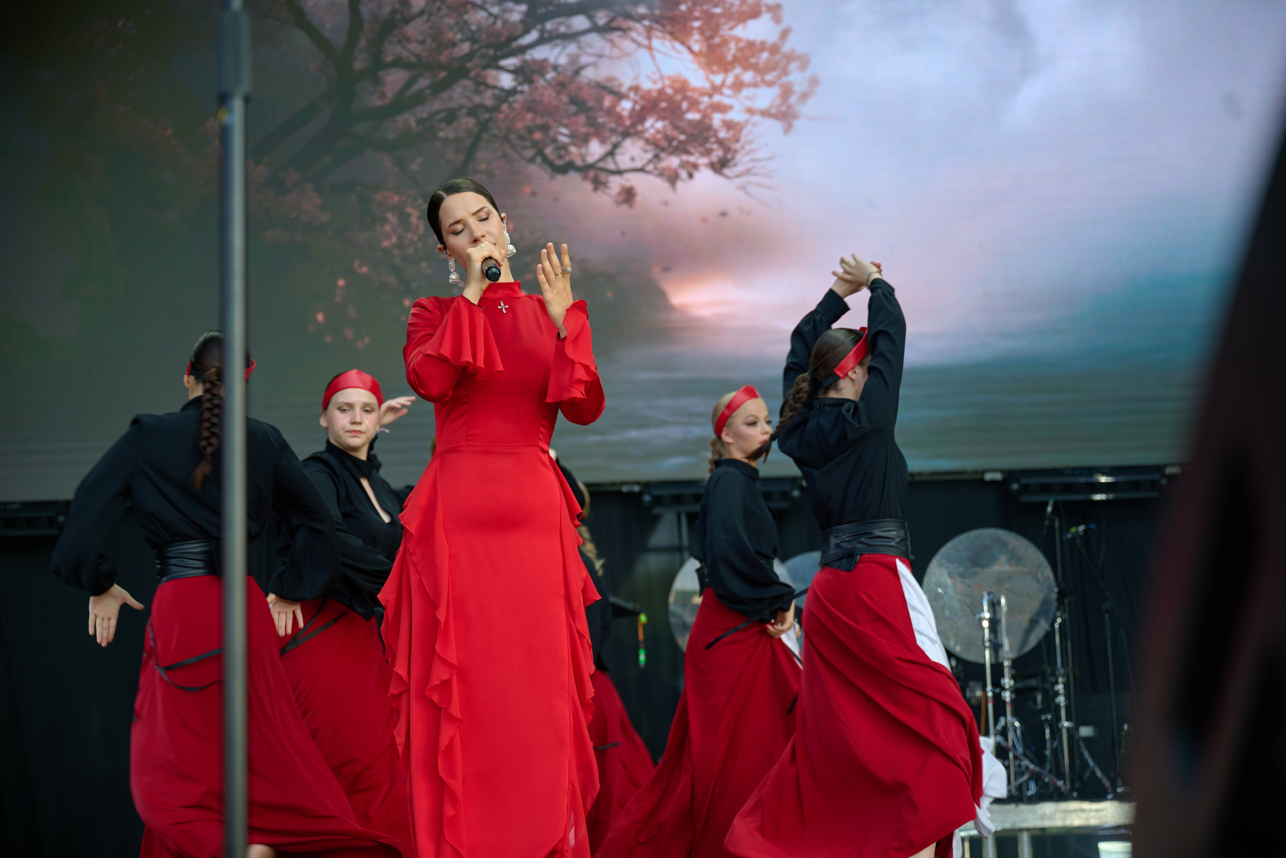День молодежи вечерняя программа. Профессиональный репортажный фотограф Инесса Иминова
