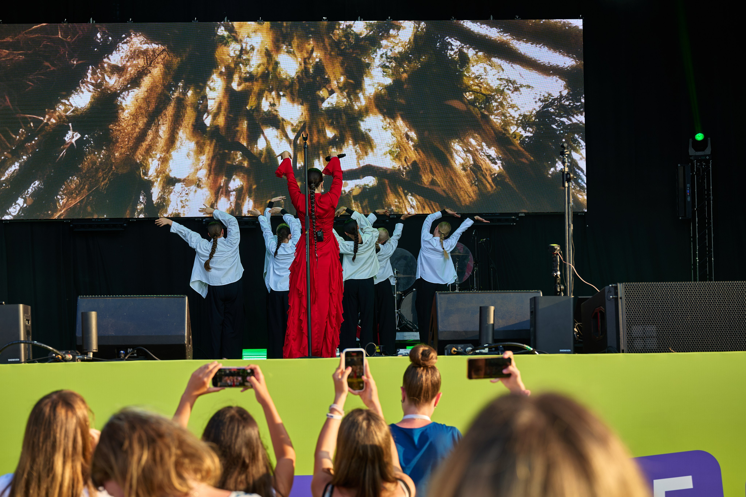 День молодежи вечерняя программа. Профессиональный репортажный фотограф Инесса Иминова