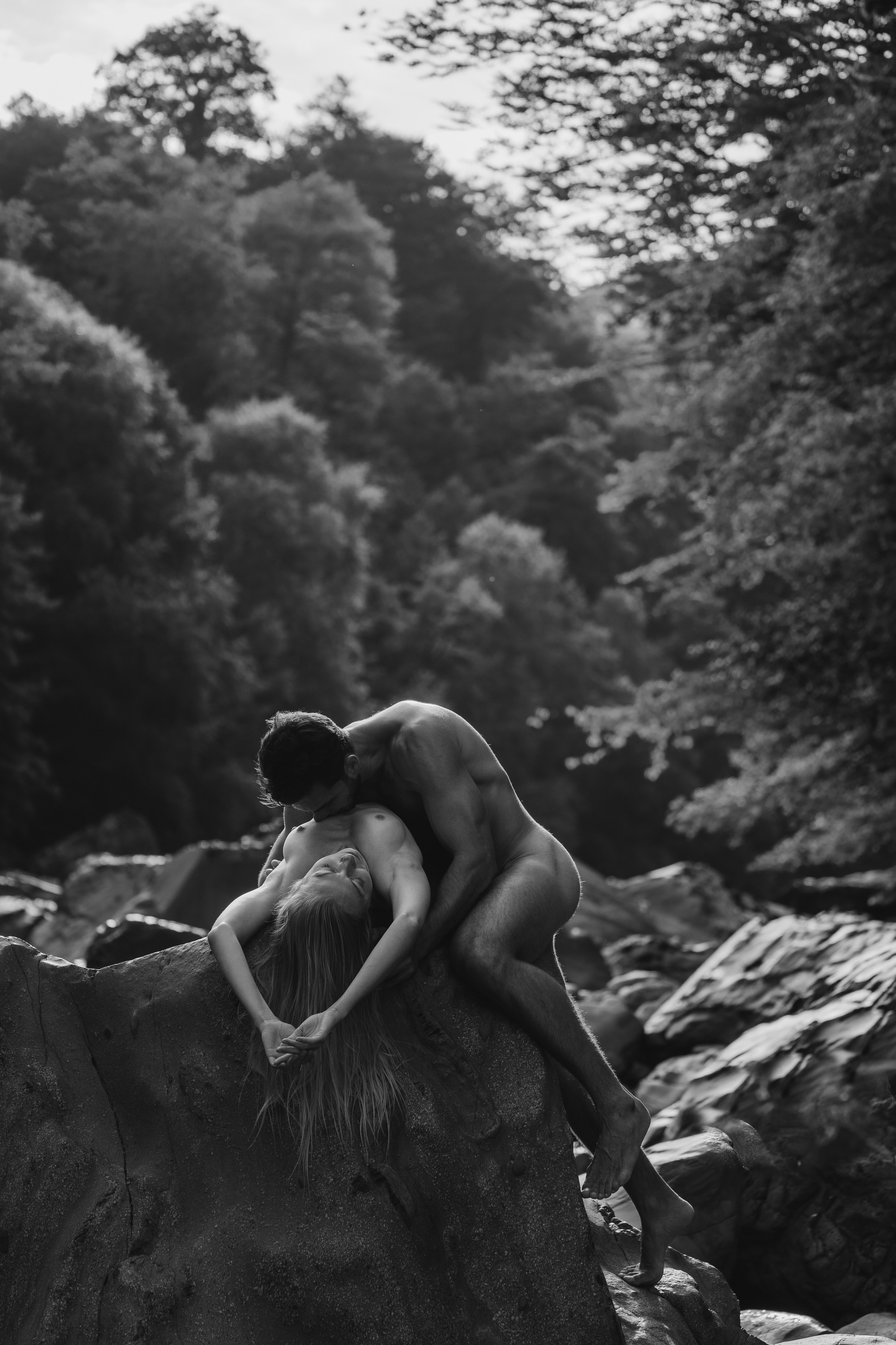 Фотография на камне 