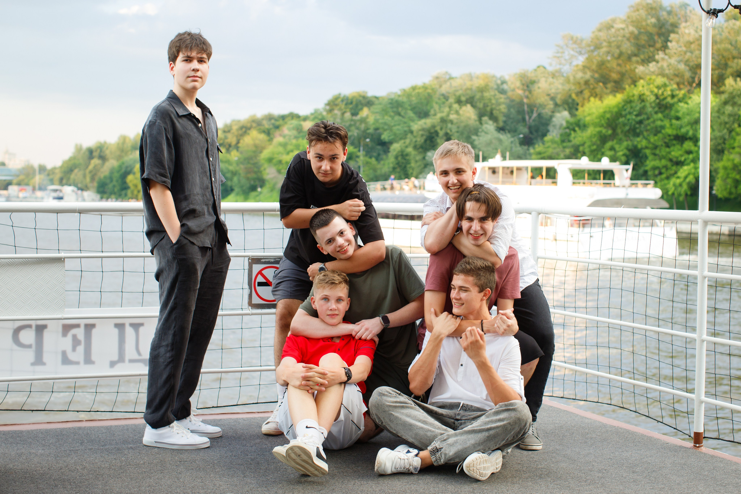 9 класс / Гимназия № 1558 имени Росалии де Кастро / Выпускной. Детский и семейный фотограф Мария Киселёва. Москва