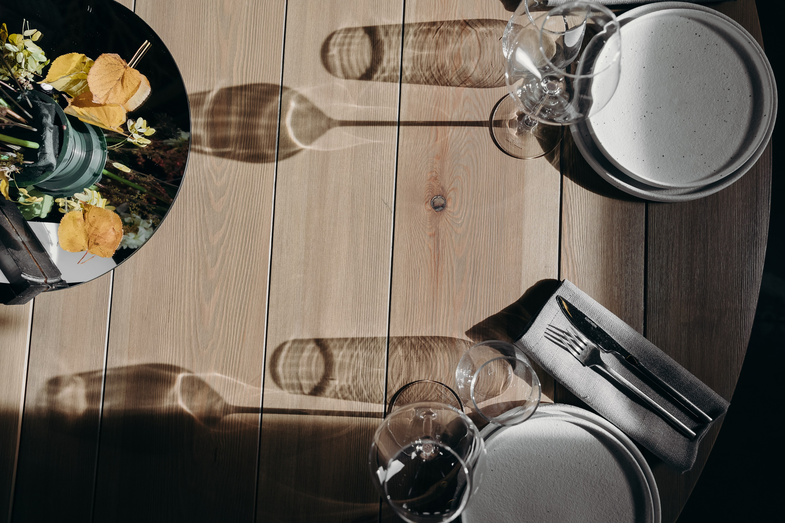 Свадьба для своих в Замке Шамони в Красноярске. Свадебный фотограф-видеограф в Красноярске Евгений Константинопольский