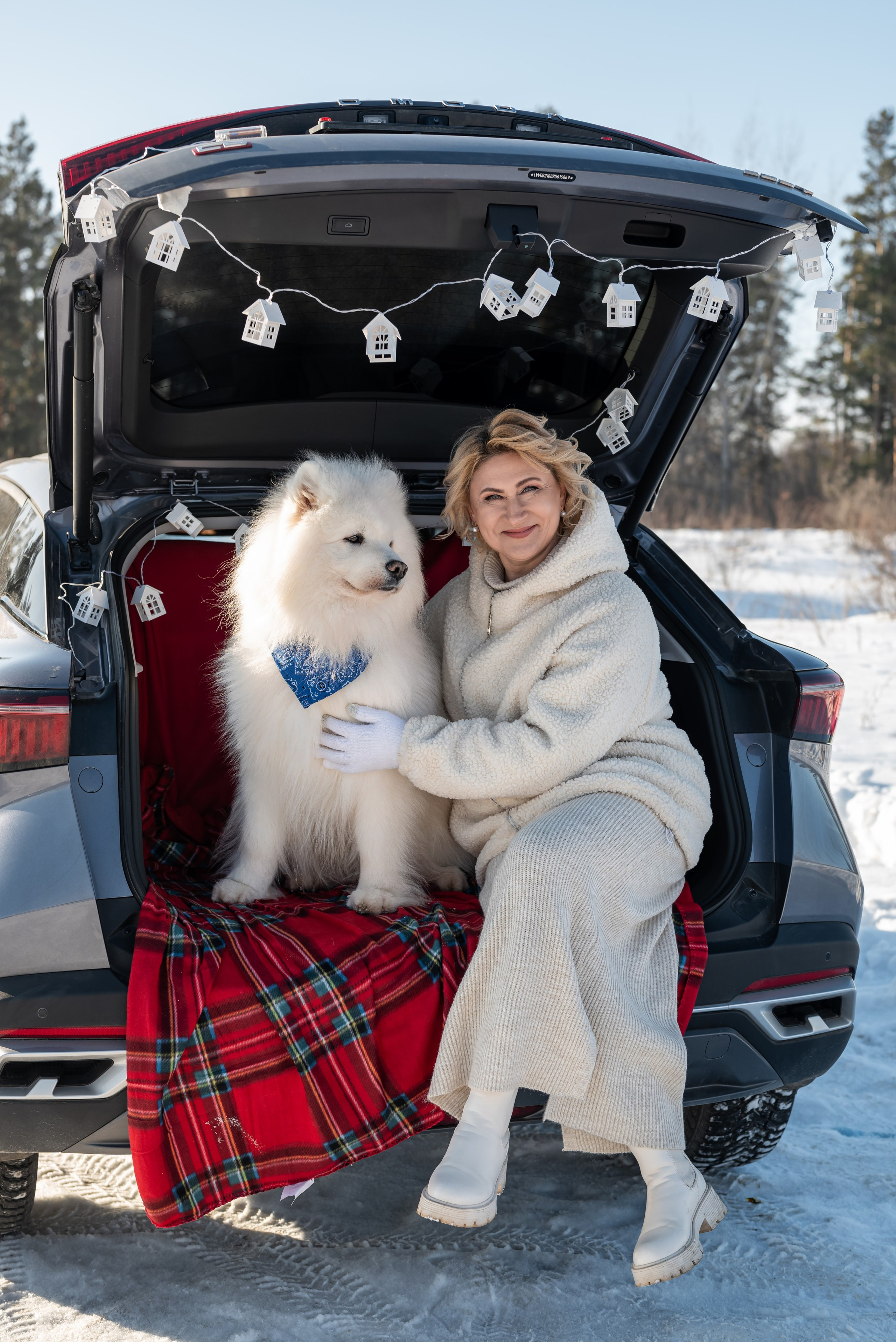 Фотопроект с Платоном и машиной на улице. Фотограф в городе Салават