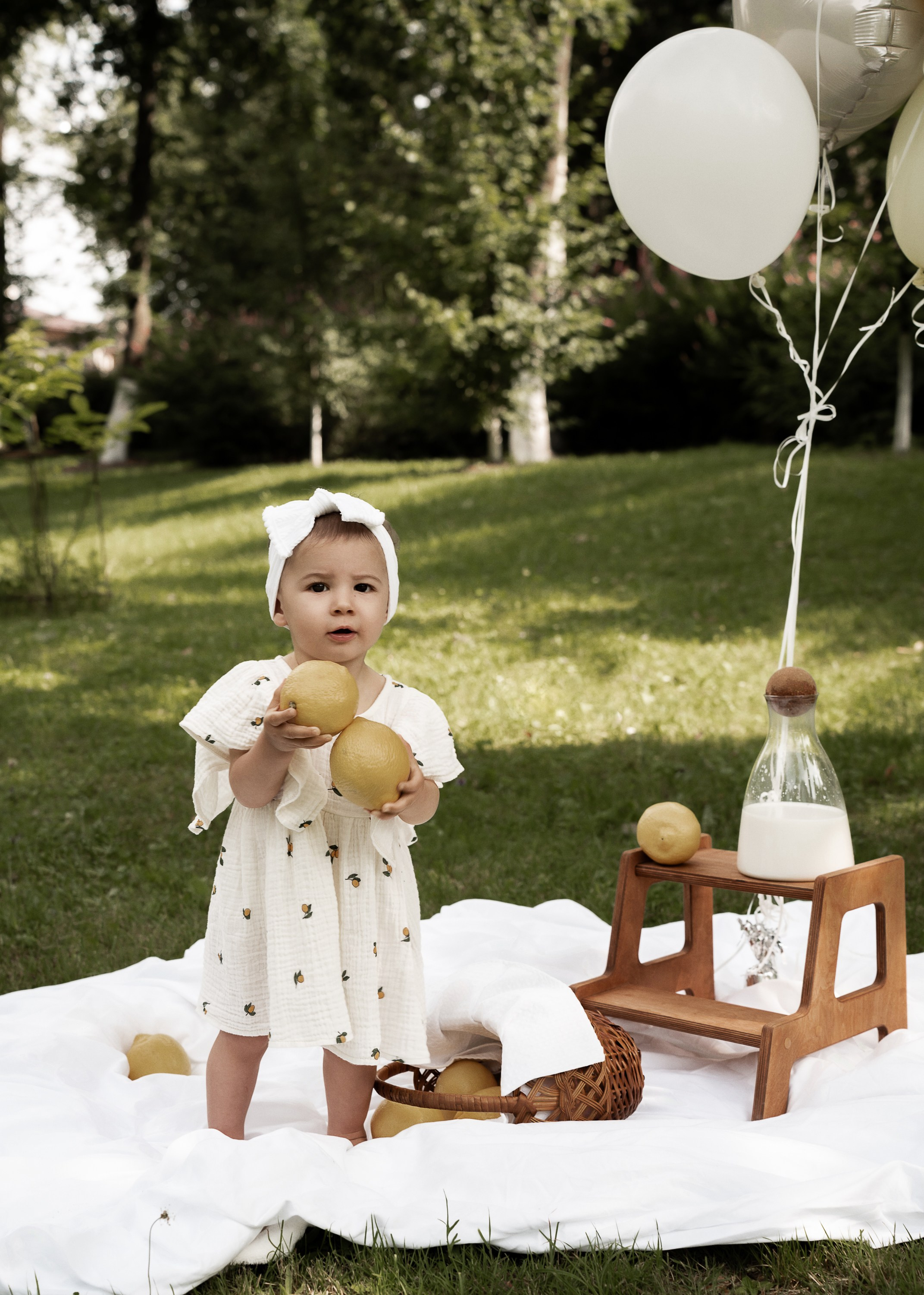 АЛИСА 1 ГОДИК. Женский портрет