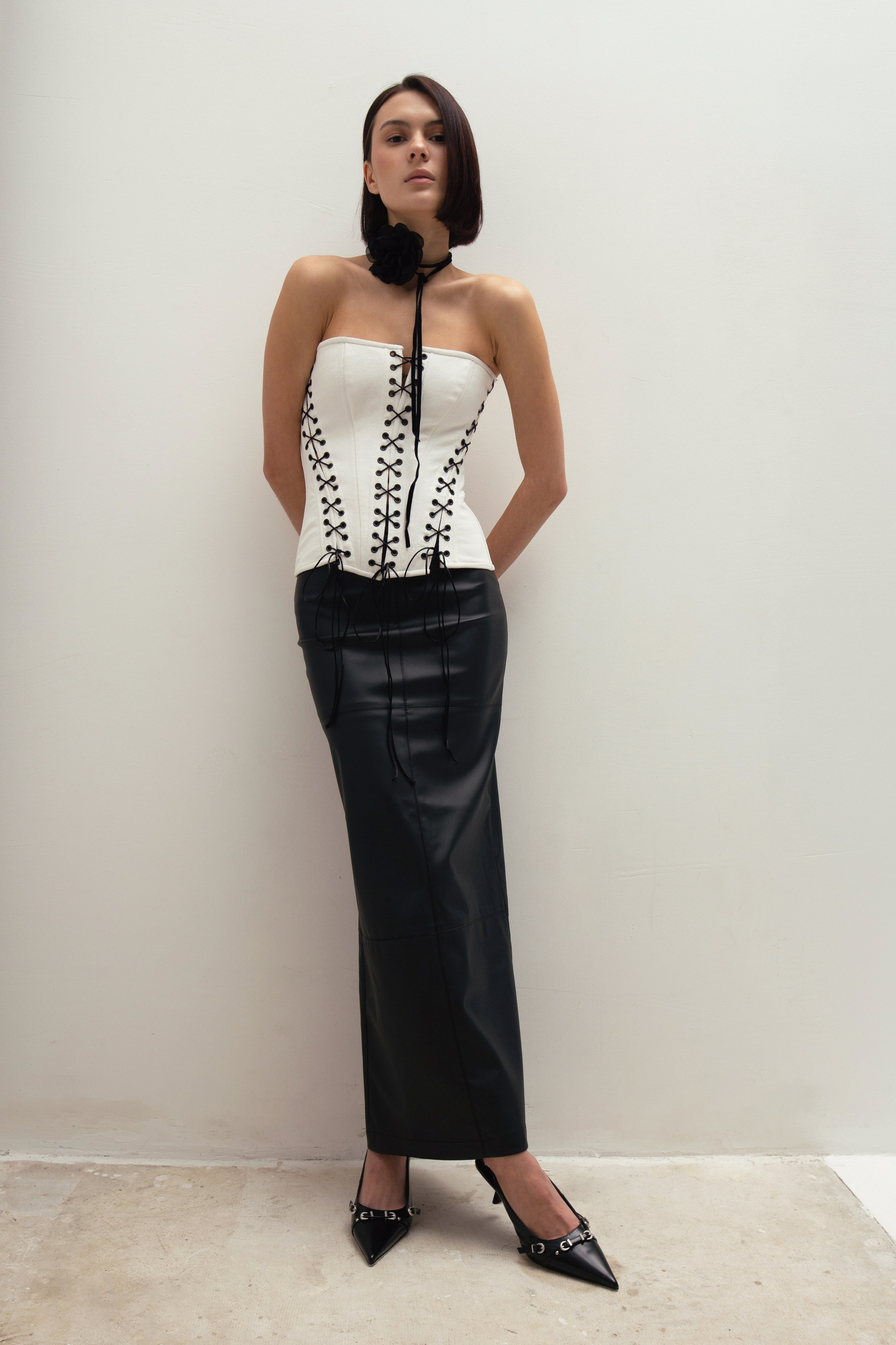 Корсеты Dauri. Кизя Мисриева — фотограф: плёнка, цифра. Москва и не только