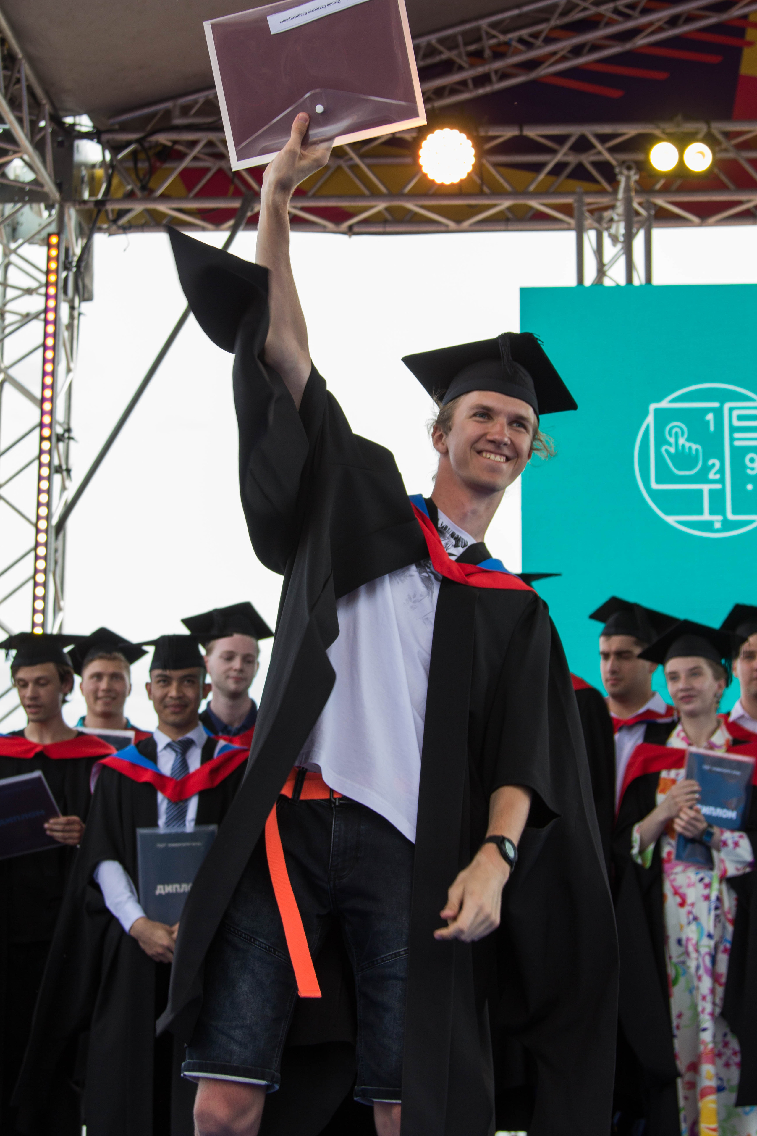 ITMO.Live — Выпускной ИТМО, 2 июля 2022. Фотограф Скворцова Дарья