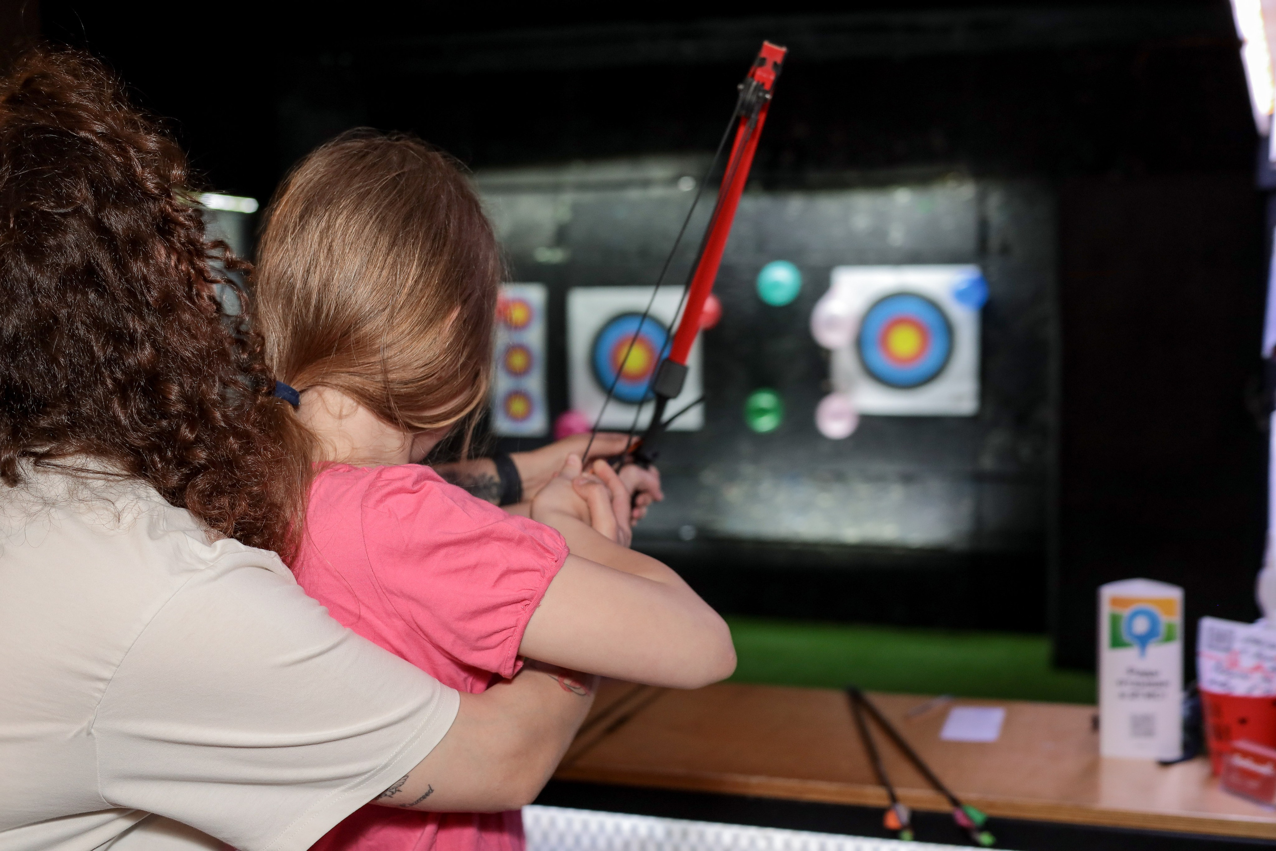 День рождение в стрелковом клубе. Фотограф Надршина Лилия