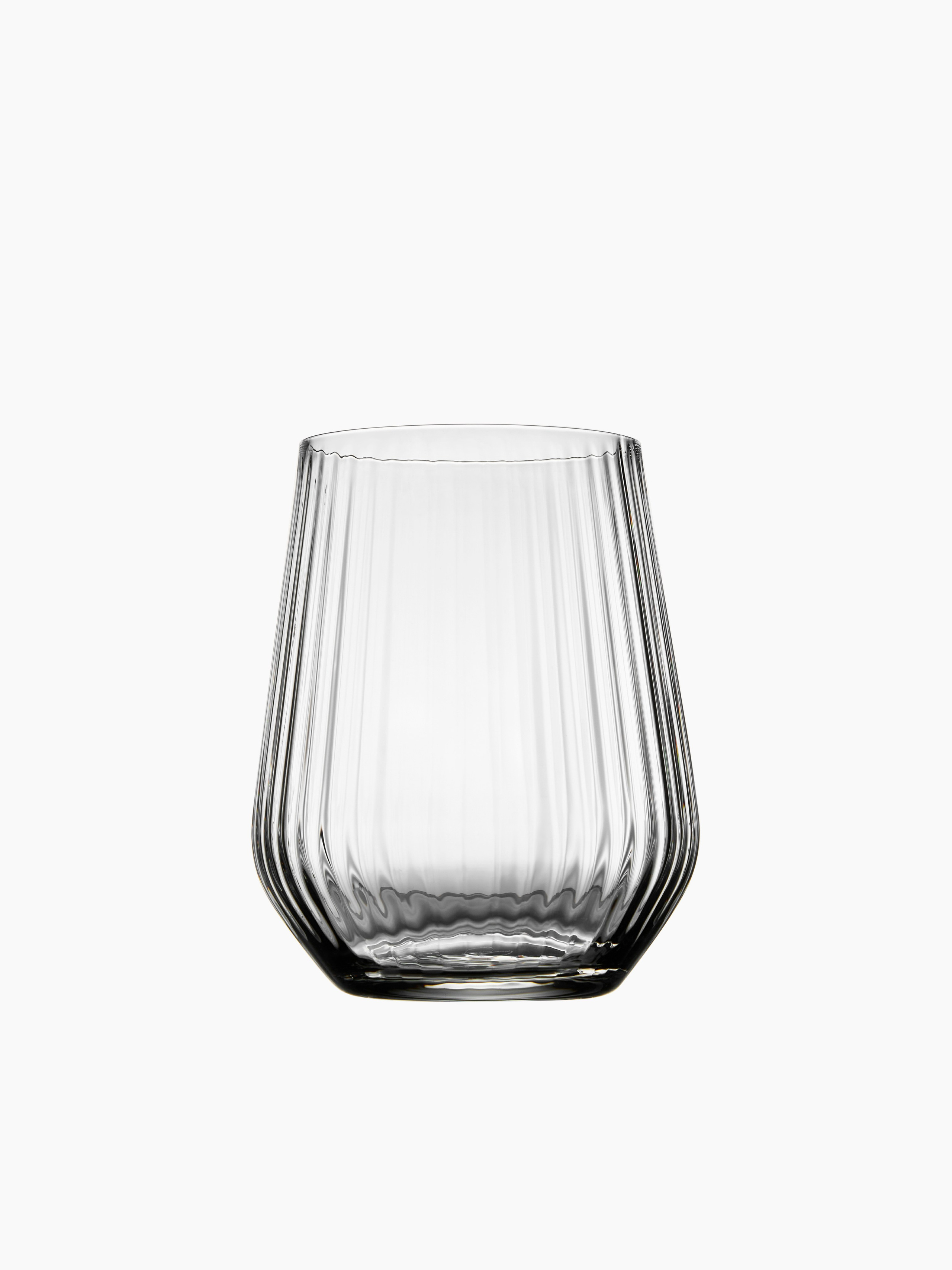 Каталог на белом фоне. Портфолио