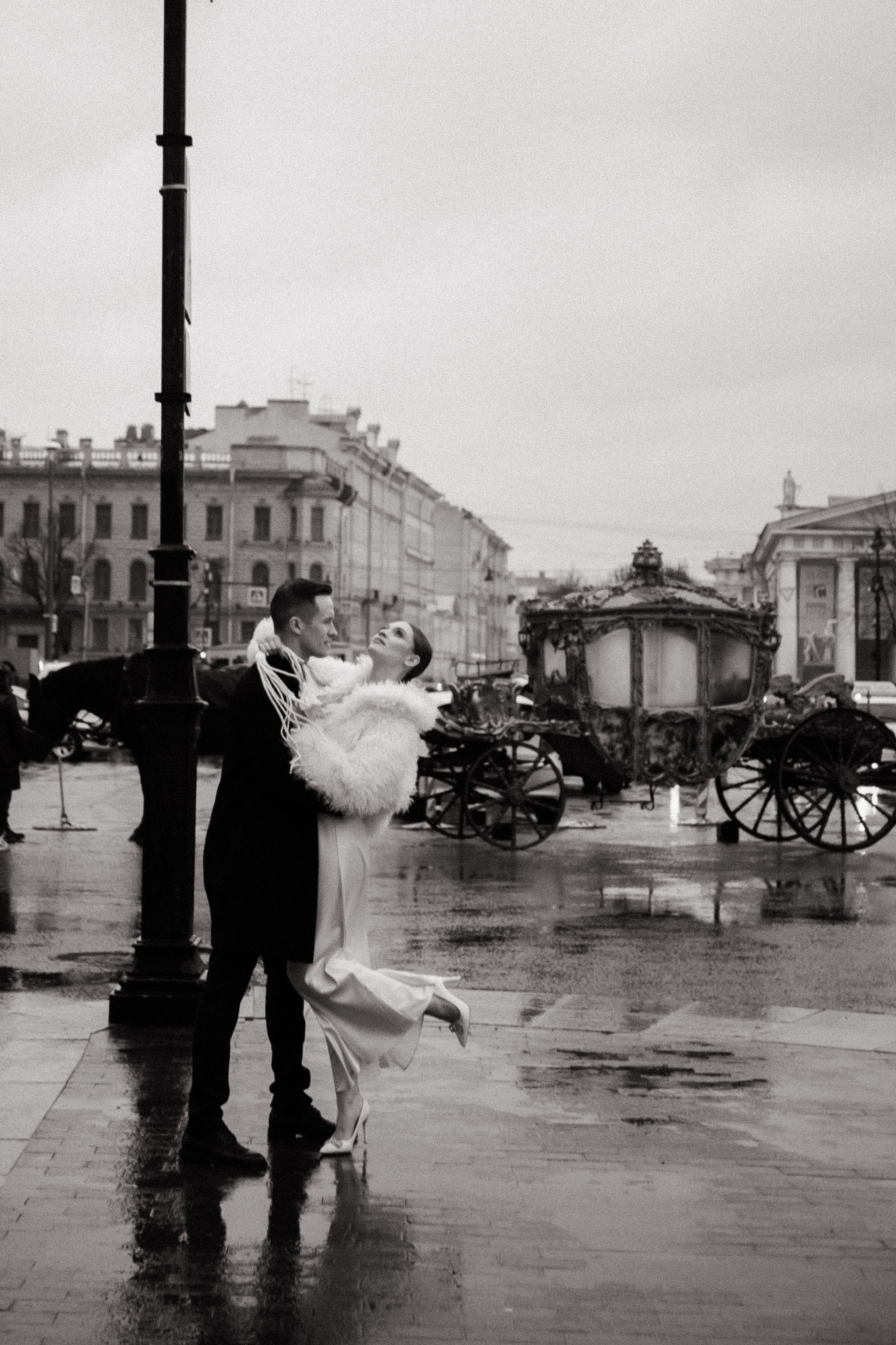 Роман и Валерия. Главная