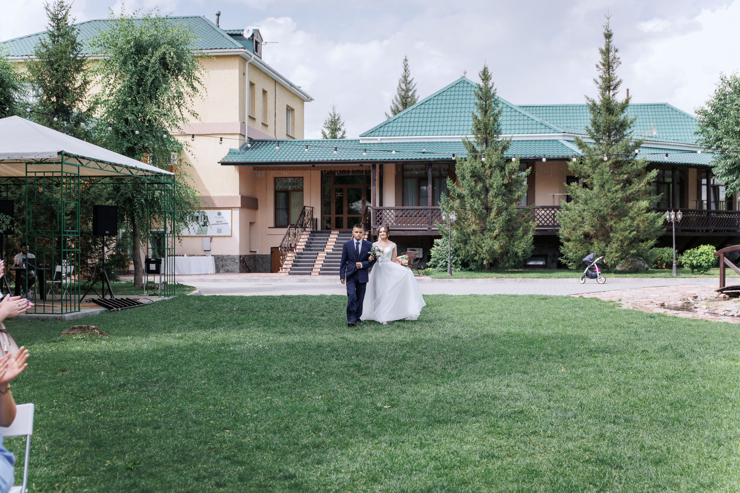 Снежана и Михаил. Свадебный фотограф в Омске Яна Савина