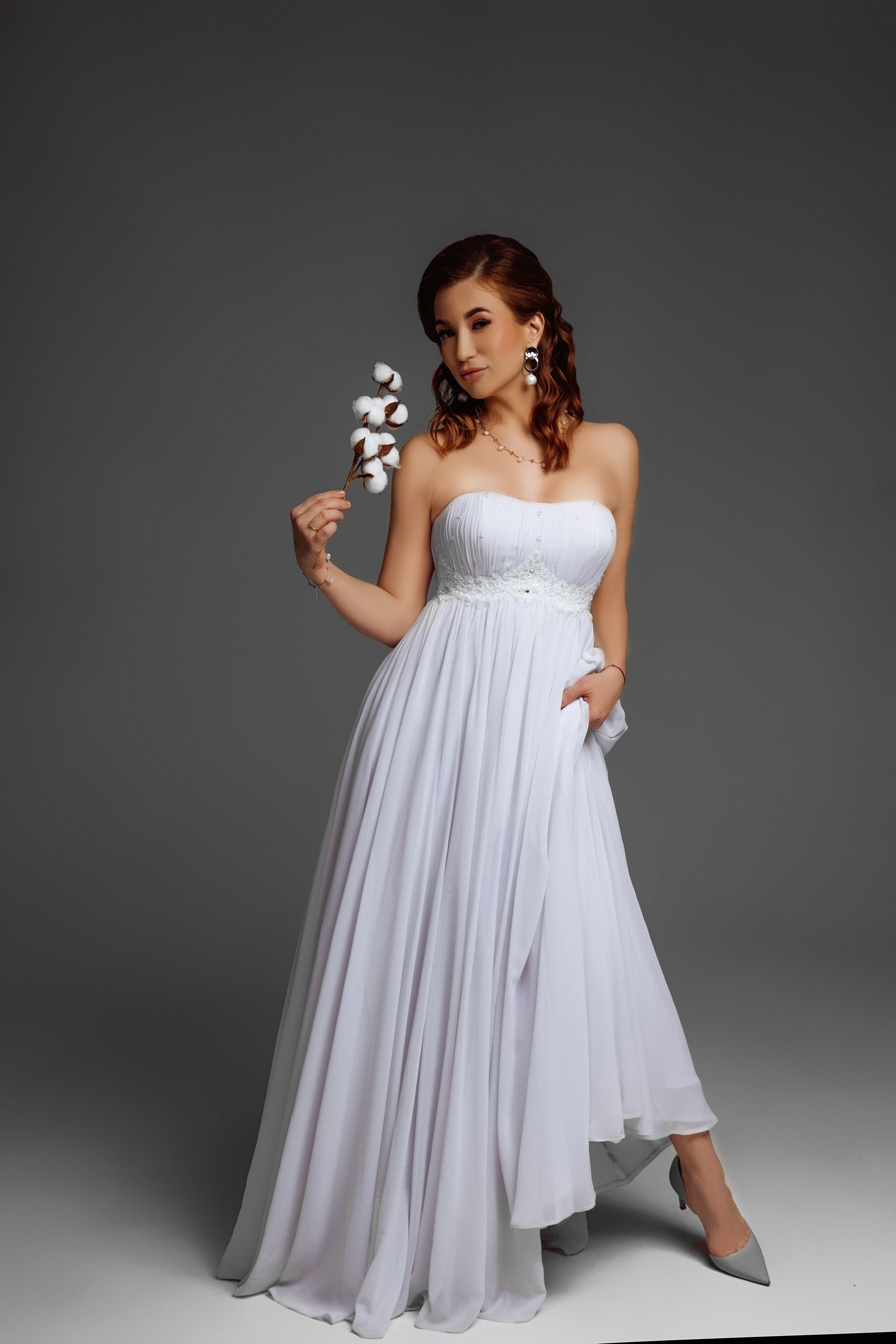 Елена, свадебная съемка в стиле минимализм. Фотограф женского портрета, беременности и материнства Харькова Елена