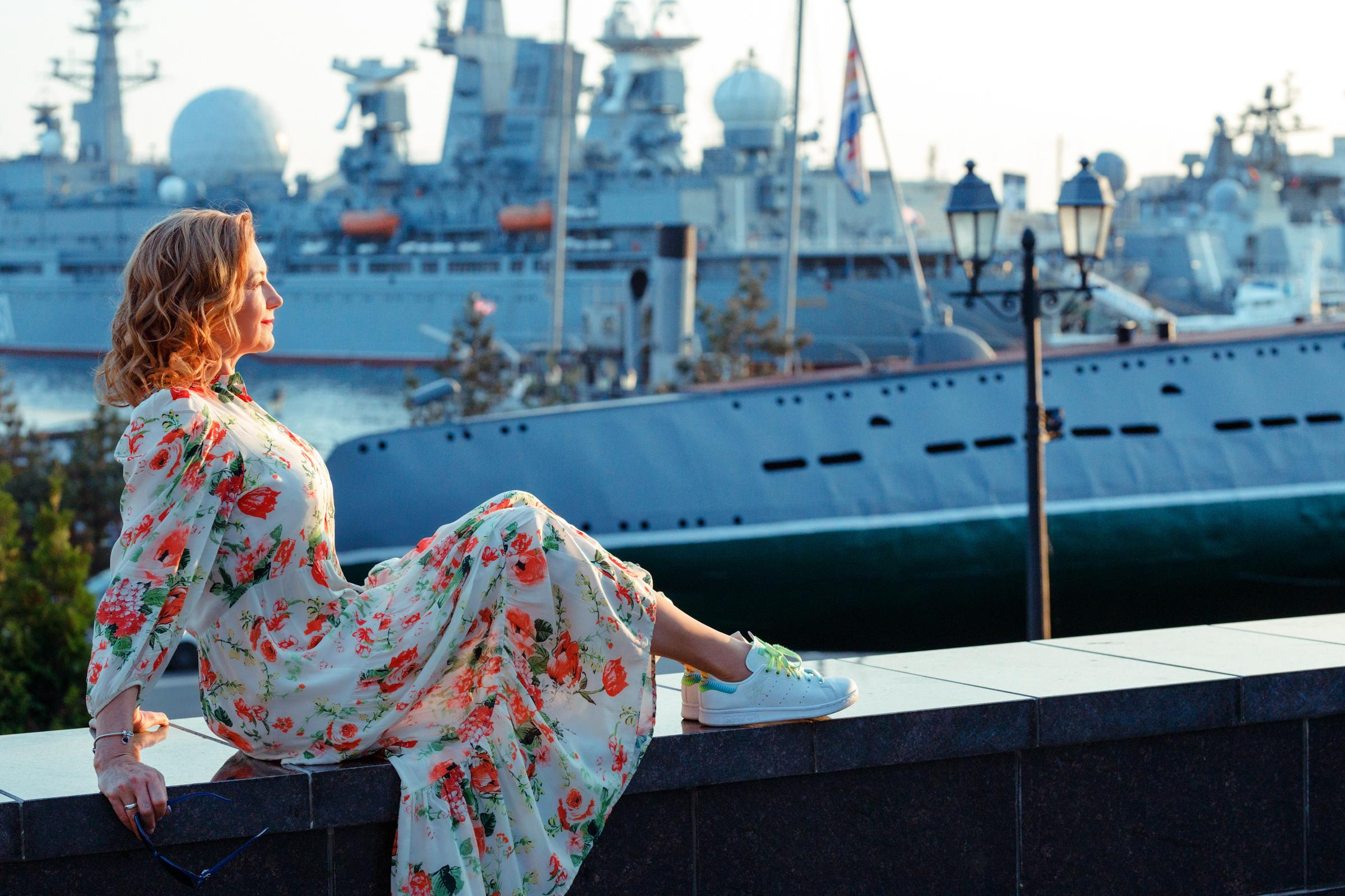 Фотопрогулка Эльвиры во Владивостоке. Фотограф женского портрета, беременности и материнства Харькова Елена