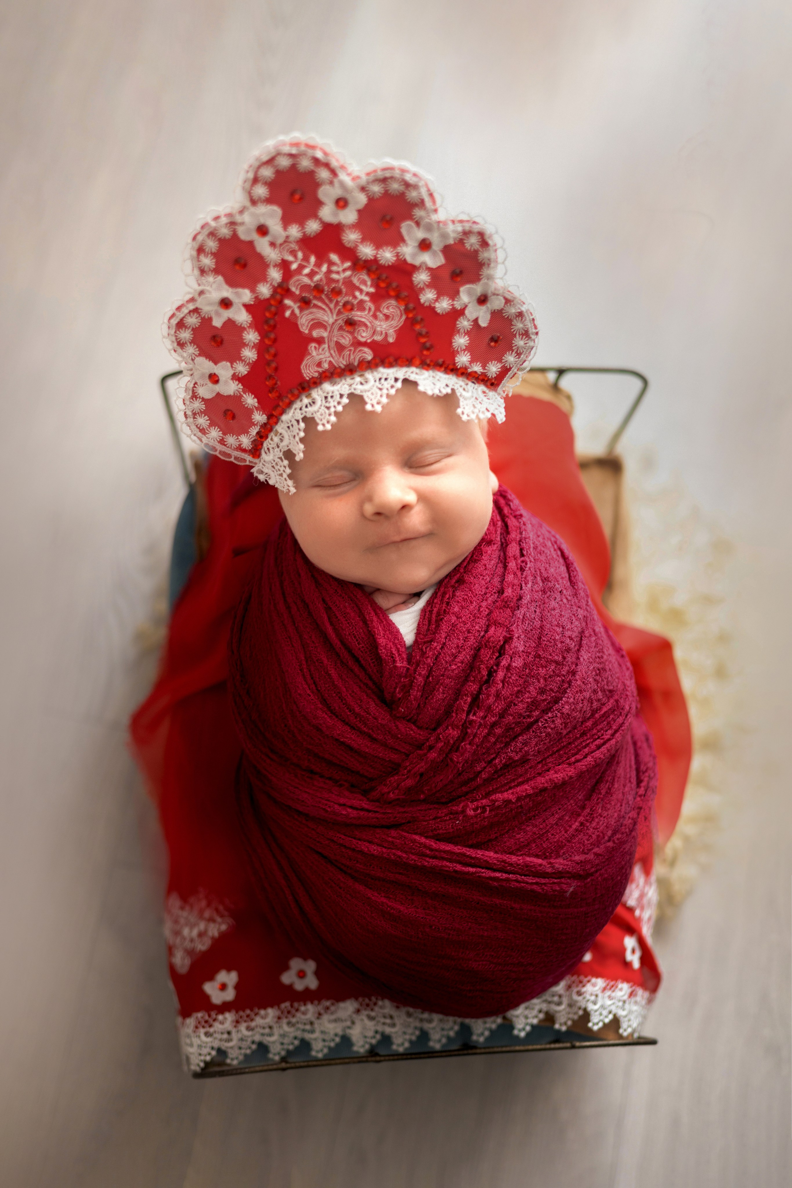 новорожденный в кокошнике русская красавица корона