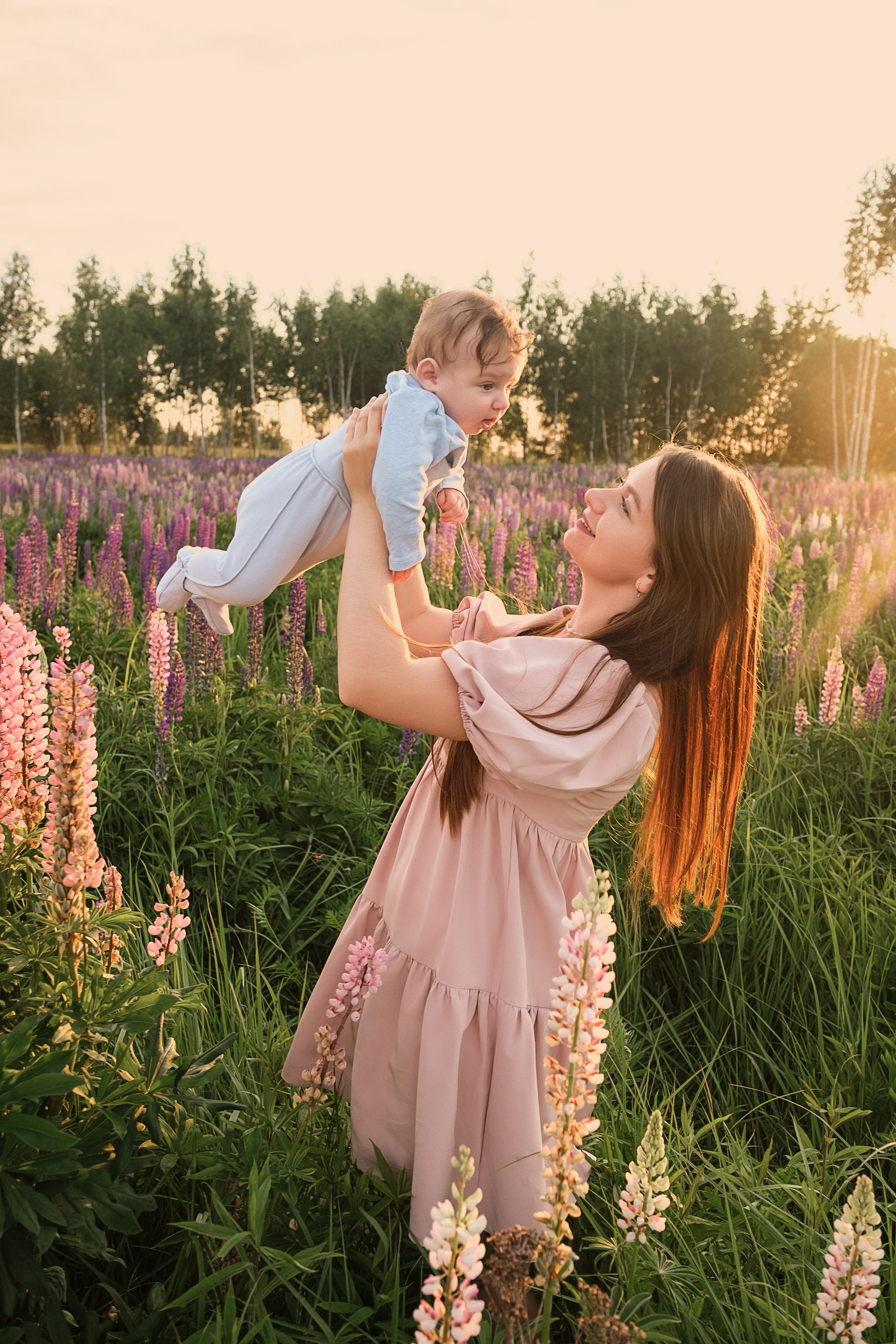Семейная фотосессия на природе. Фотограф беременности Демочкина Елена