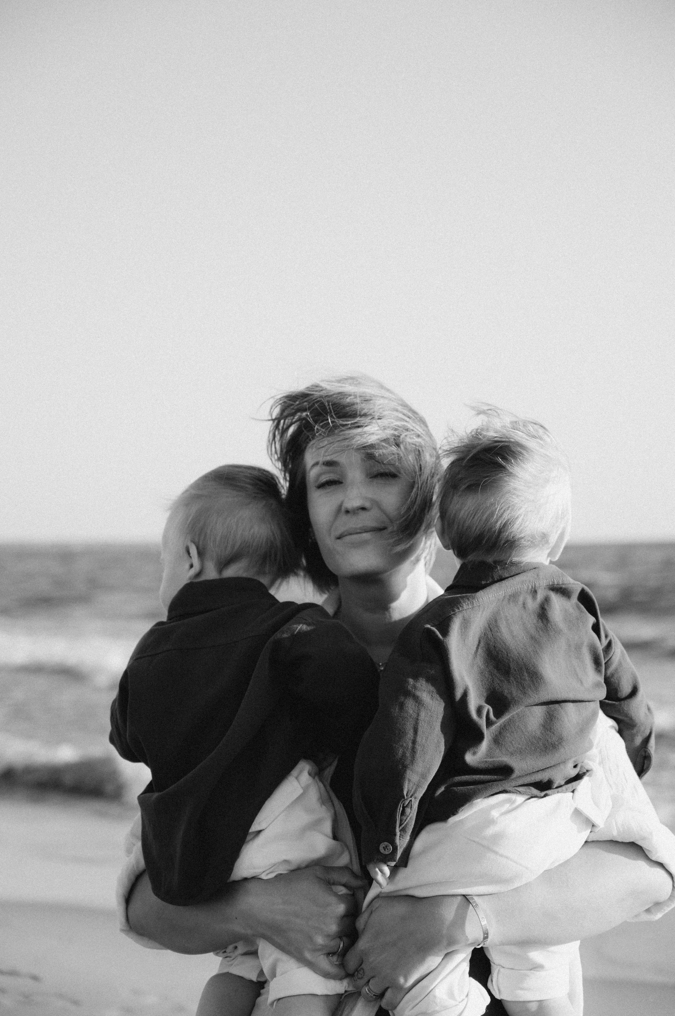 Алина. Профессиональный фотограф беременности в СПБ. Стильные фотосессии беременности в стиле минимализм и классическая фотография