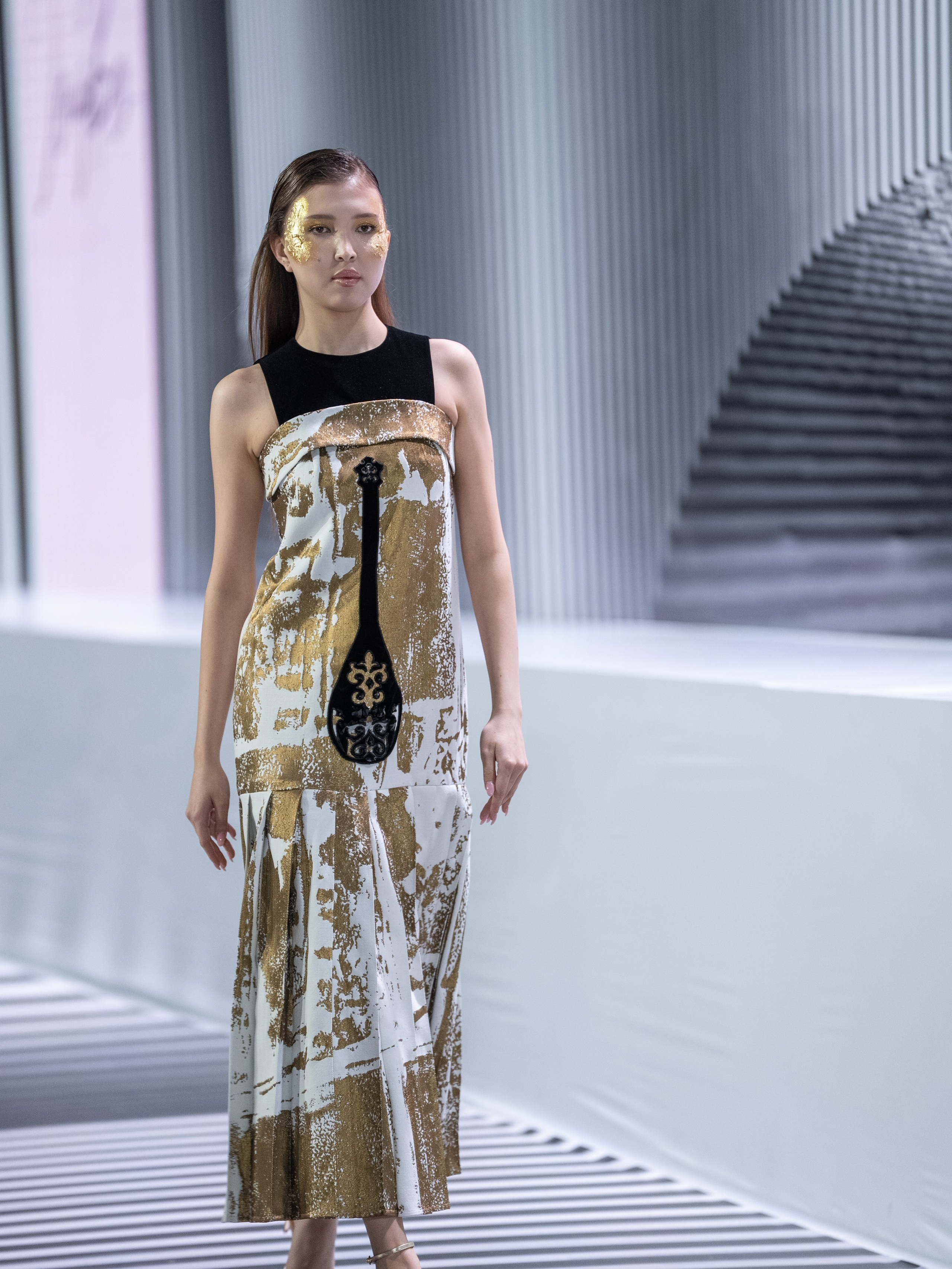 JENYA BER (Евгения Березуцкая, Россия). Сайт Алматинского НЮ АРТ, будуар и фэшн фотографа Дениса Карпенко