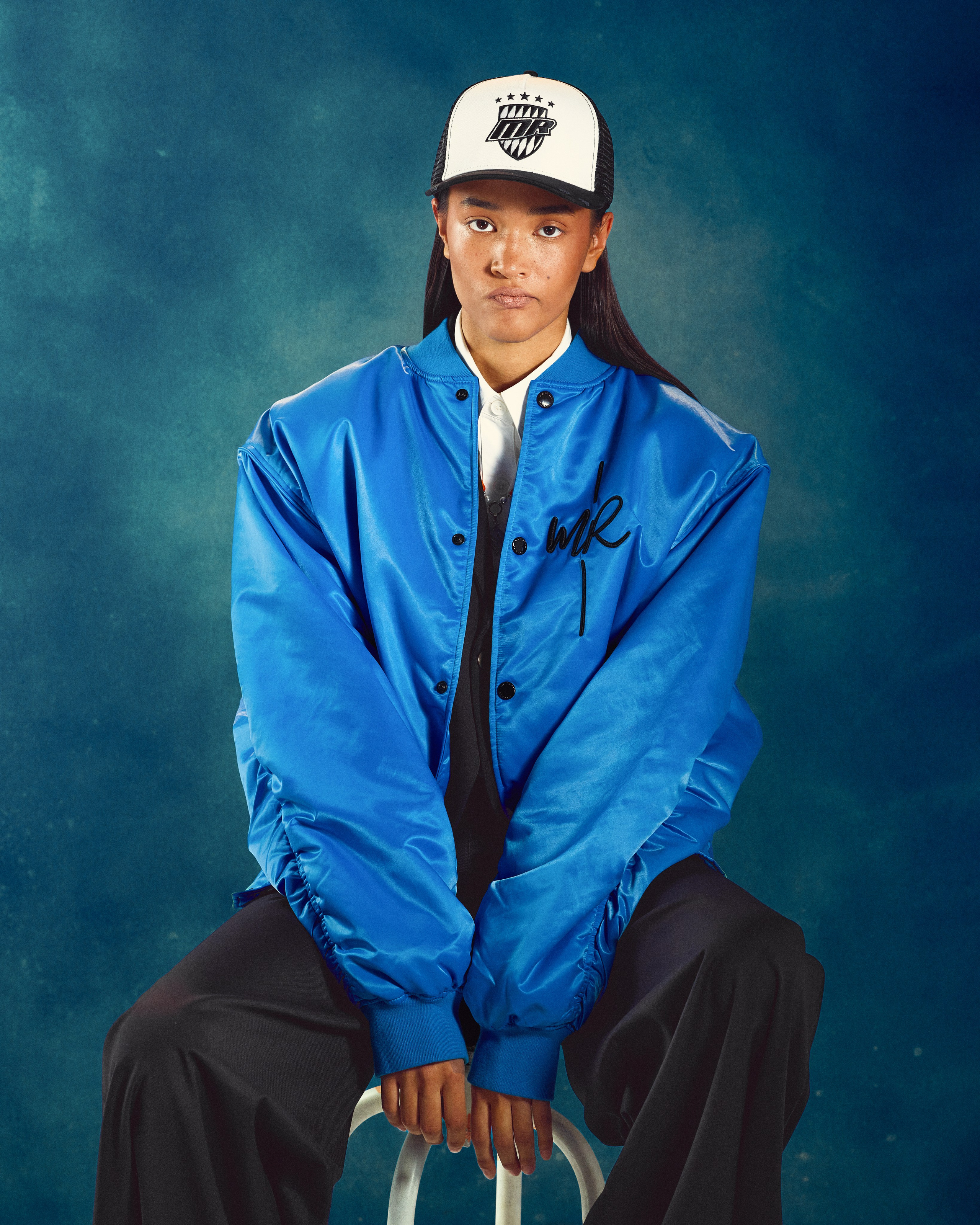 Matrona back to school. Святослав Лебедев | Рекламный фотограф — Коммерческая съемка, Арт-дирекшн, AI-интеграция