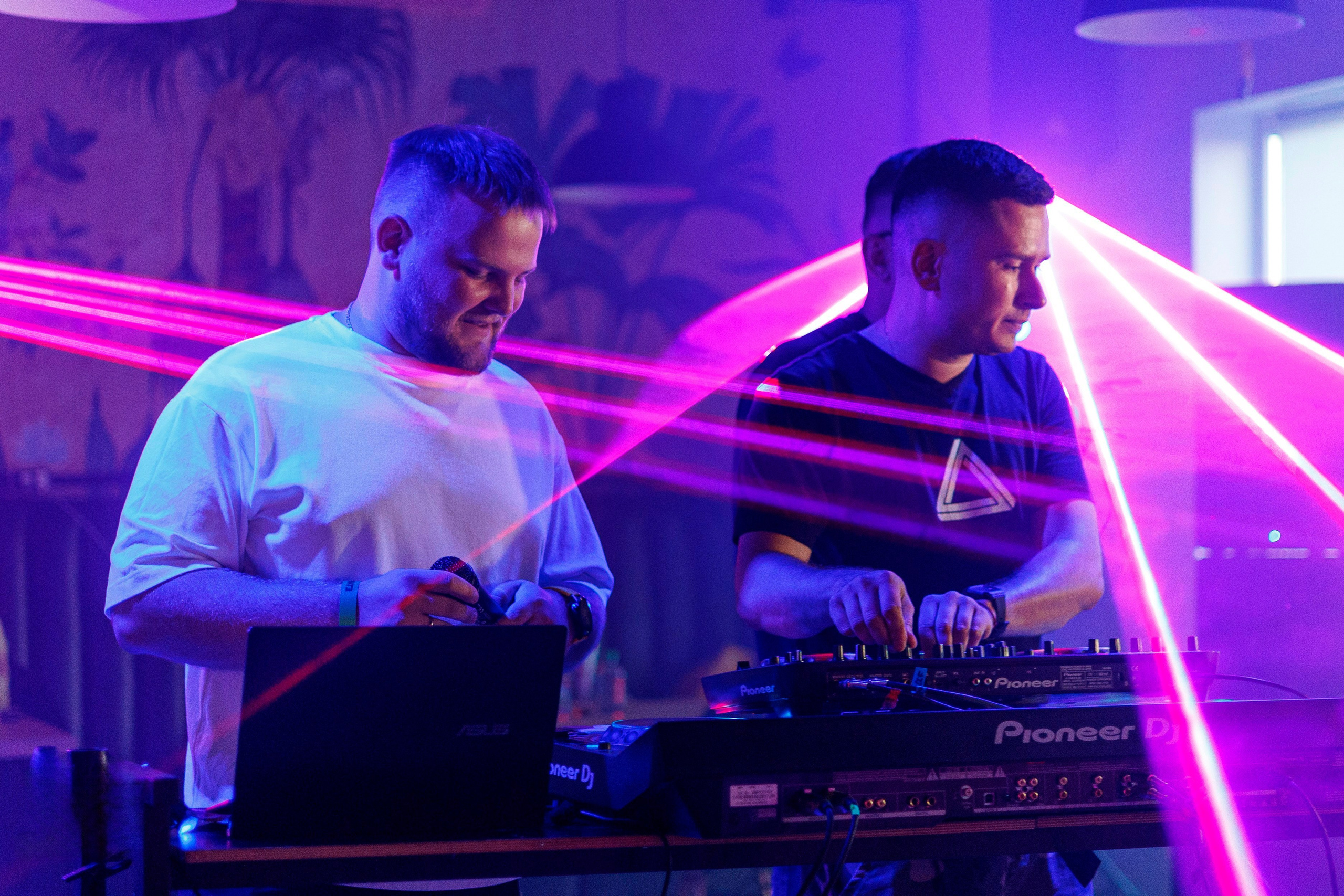 Наши проекты. Morozov Media — Репортажная фотосъемка в Санкт-Петербурге