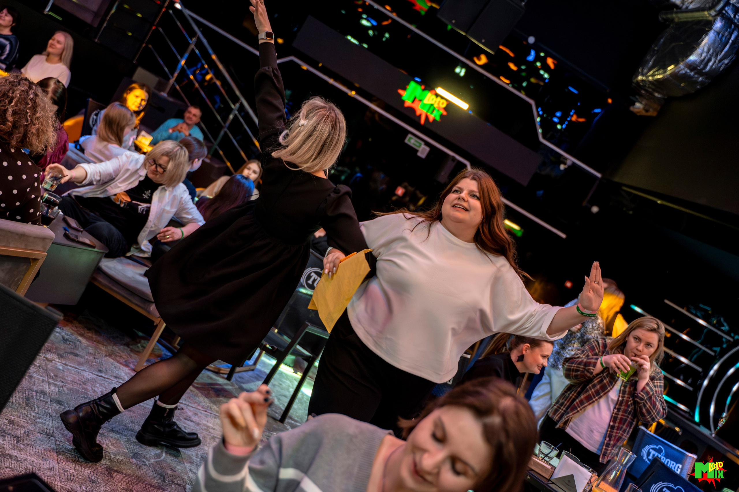 фотоотчет mixloto 13 февраля 2026 год, фотоотчет, репортажный фотограф, съемка мероприятия, фотограф Минск, репортаж Минск, фотограф Ольга Шаповалова. съемка на праздник, съемка день рождения. съемка юбилея, фотограф Беларусь 