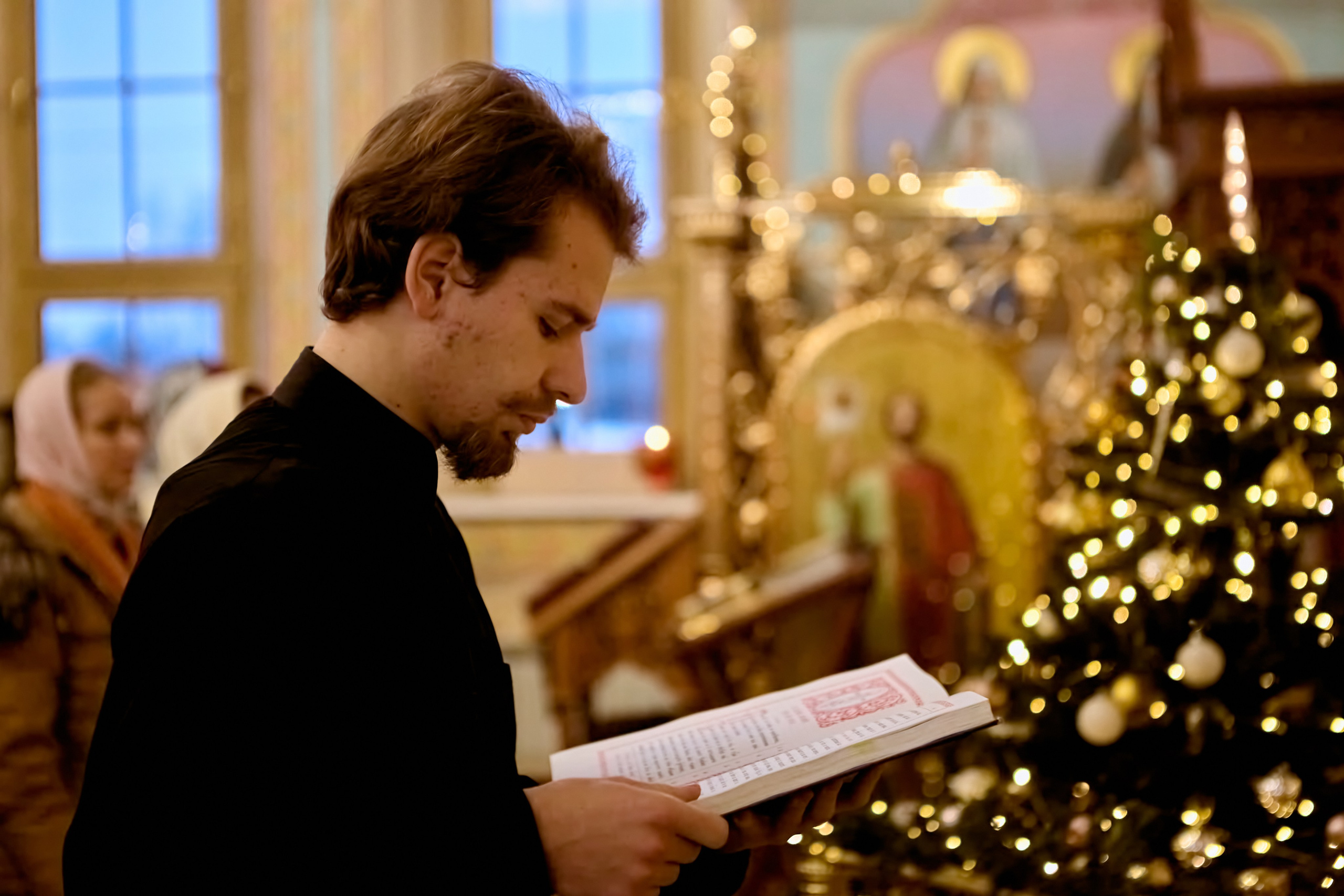 Воскресная Литургия в храме 12 января 2025 г