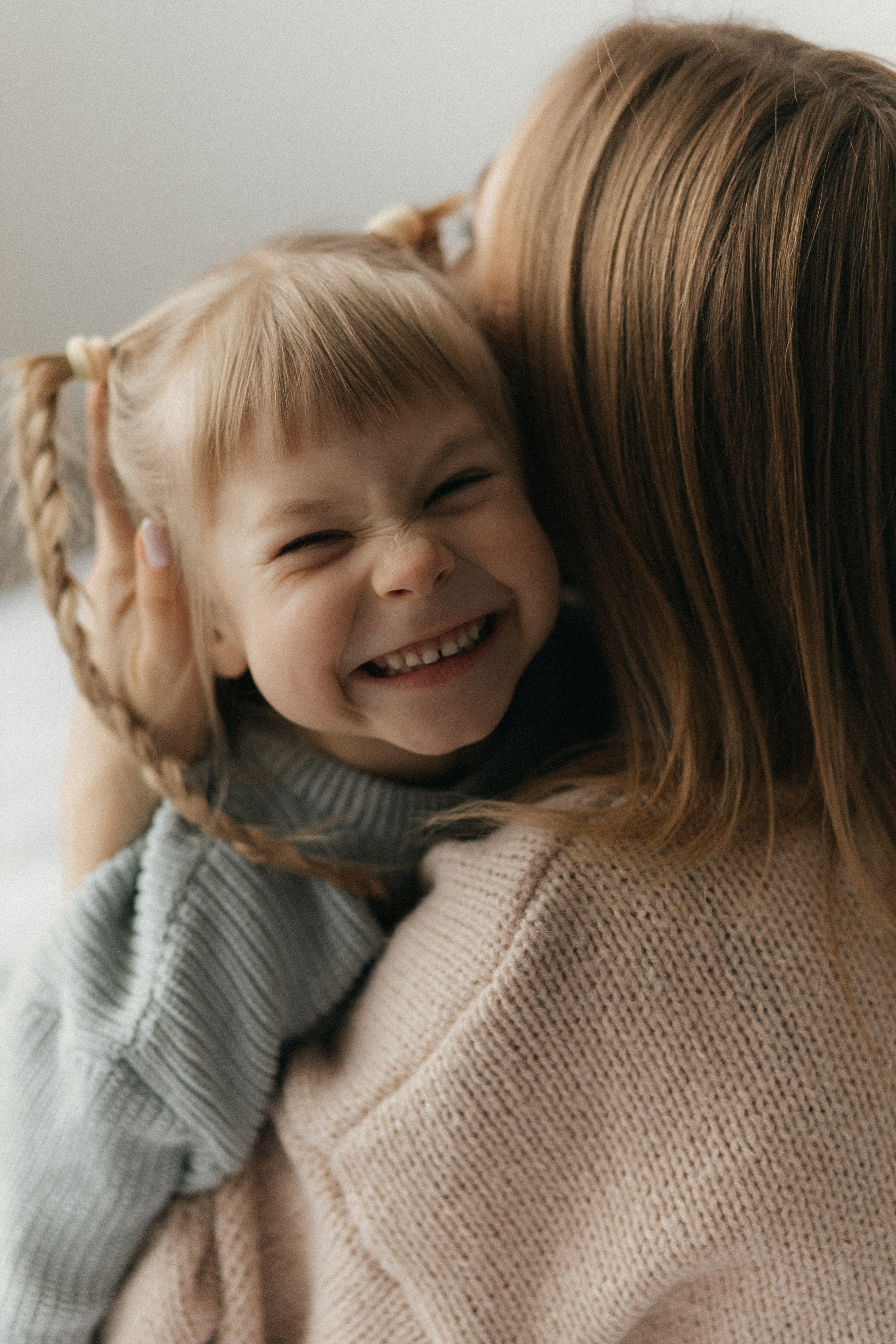 Настя и Дарина. Главная