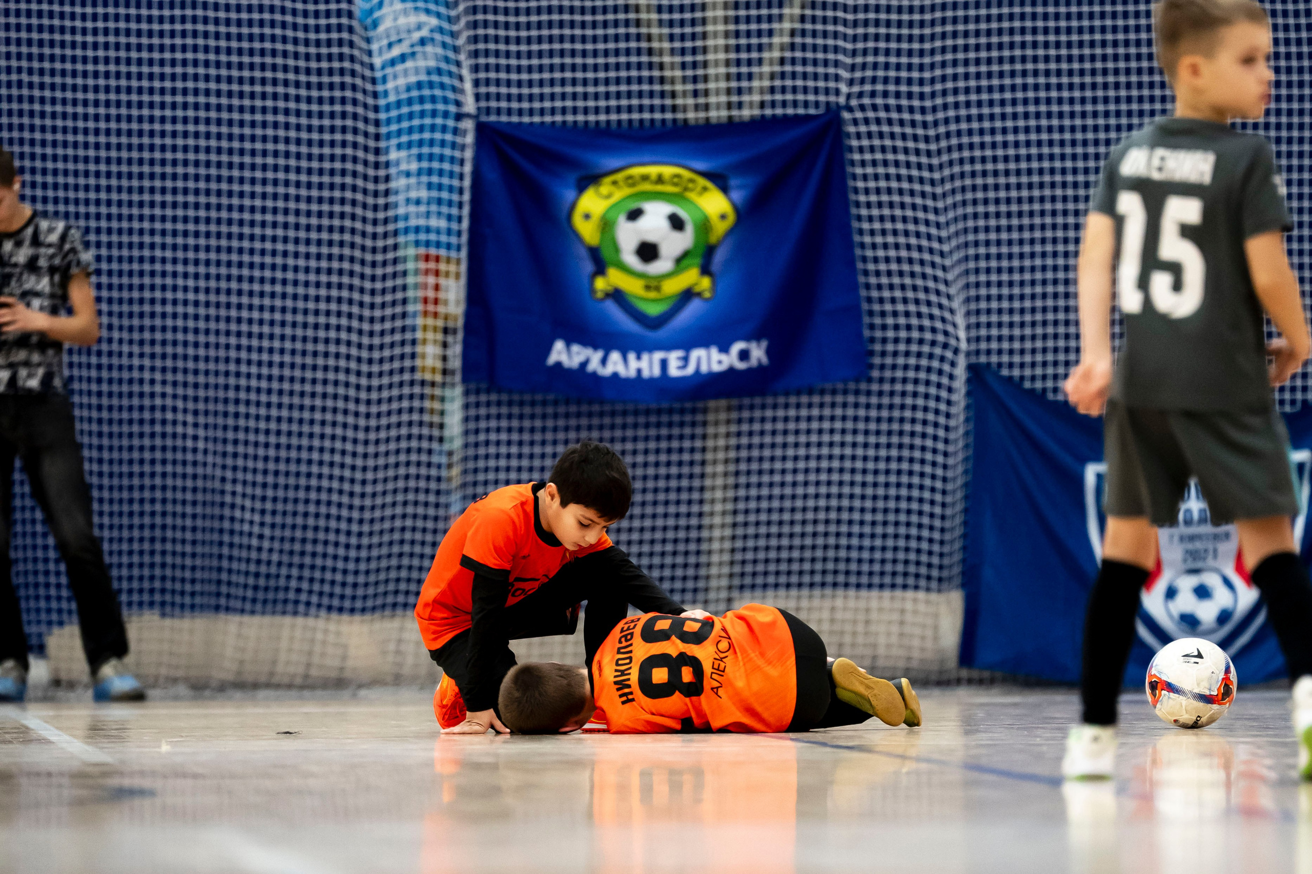 Всероссийский турнир по мини футболу FUTSAL KIDS TROPHY 2025. Спортивный фотограф в Туле и Тульской области. Файсханова Фото Спорт