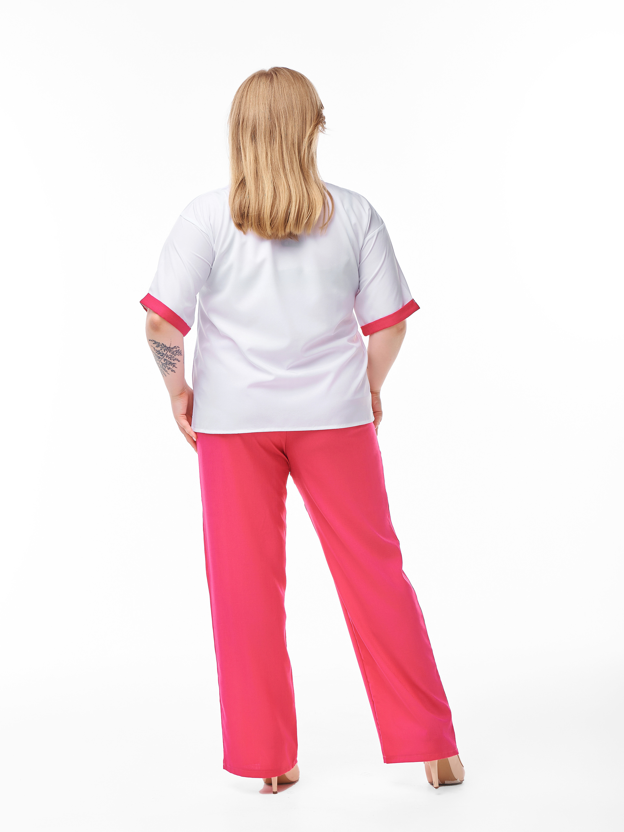 Съемка одежды Plus-size. Контент фотограф для бизнеса и маркет-плейсов