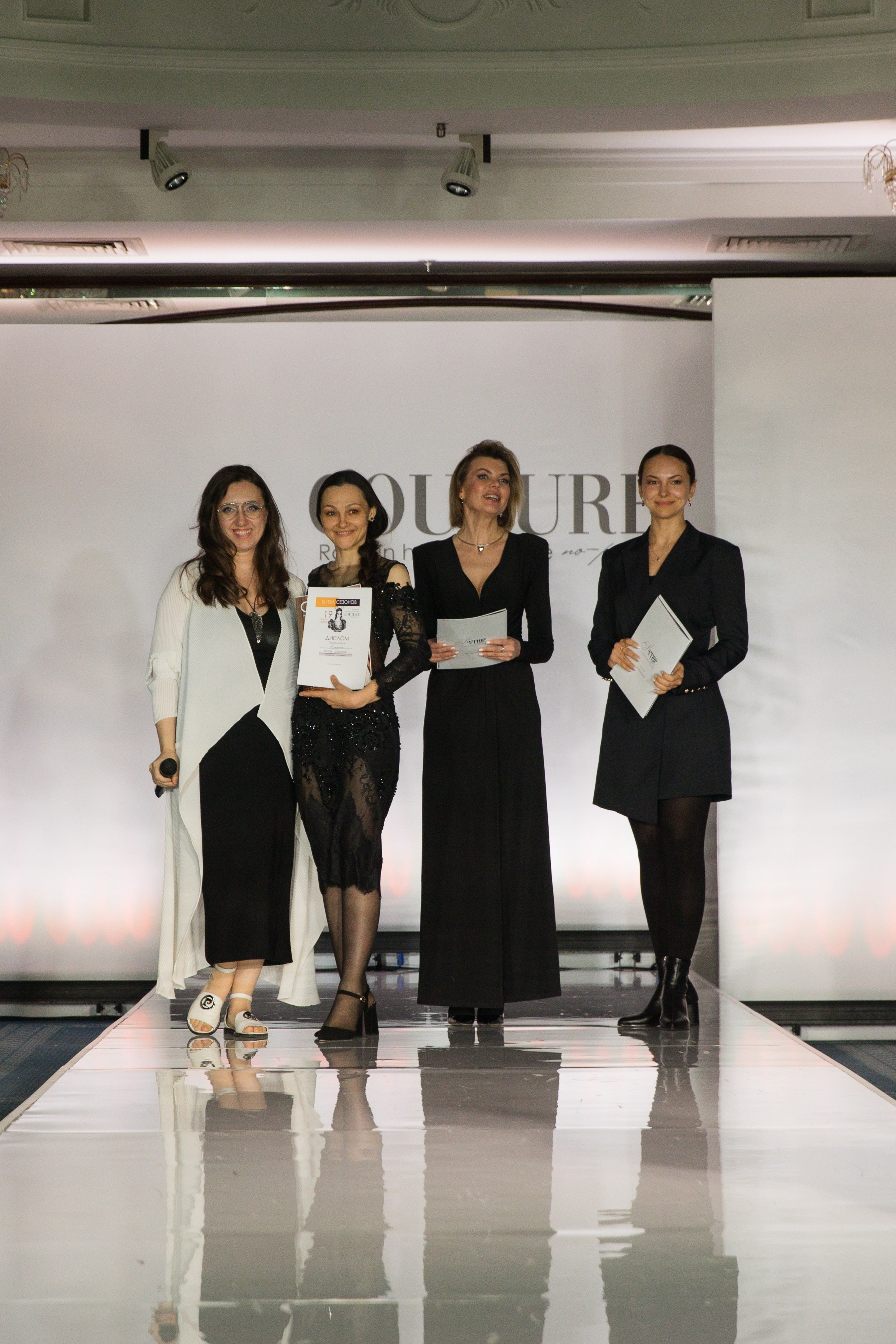 Репортаж показа «Кутюр по-русски». Фотограф в Санкт-Петербурге Вагнер Юлия