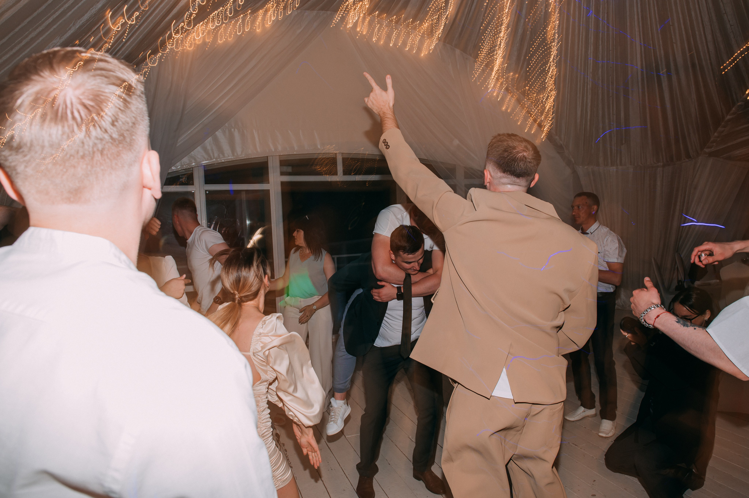 Даниил + Саша. Свадебный фотограф Волжский Волгоград Каблов Николай