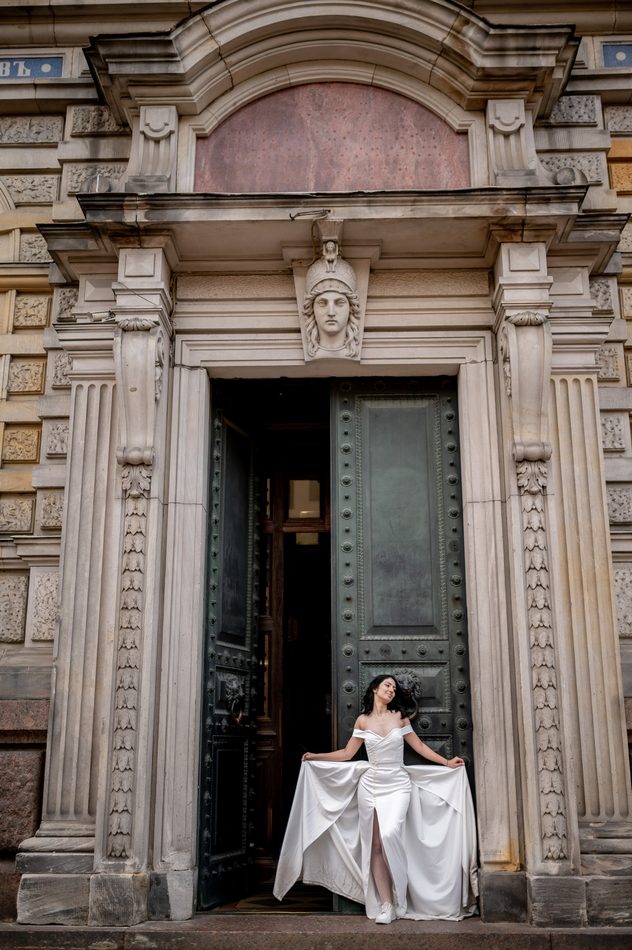 Камерная свадьба в Первом Дворце Бракосочетания №1 на Английской набережной Яны и Евгения. Портретный, семейный и свадебный фотограф в Санкт-Петербурге и в Пушкине Ширяев Денис