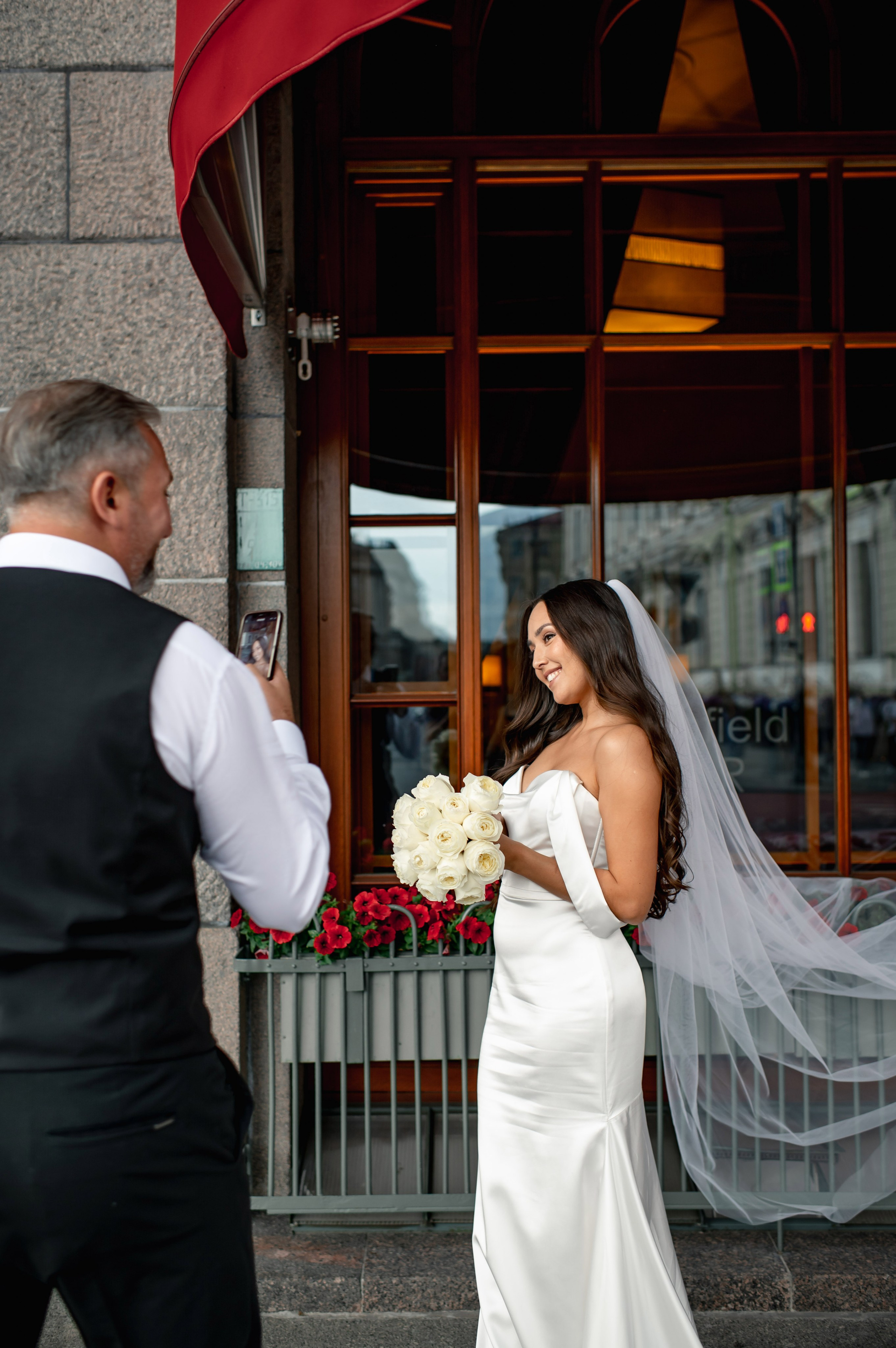 TOP-500 Самые красивые и лучшие свадебные фотографии от профессионального свадебного фотографа в Санкт-Петербурге Ширяева Дениса. Портретный, семейный и свадебный фотограф в Санкт-Петербурге и в Пушкине Ширяев Денис