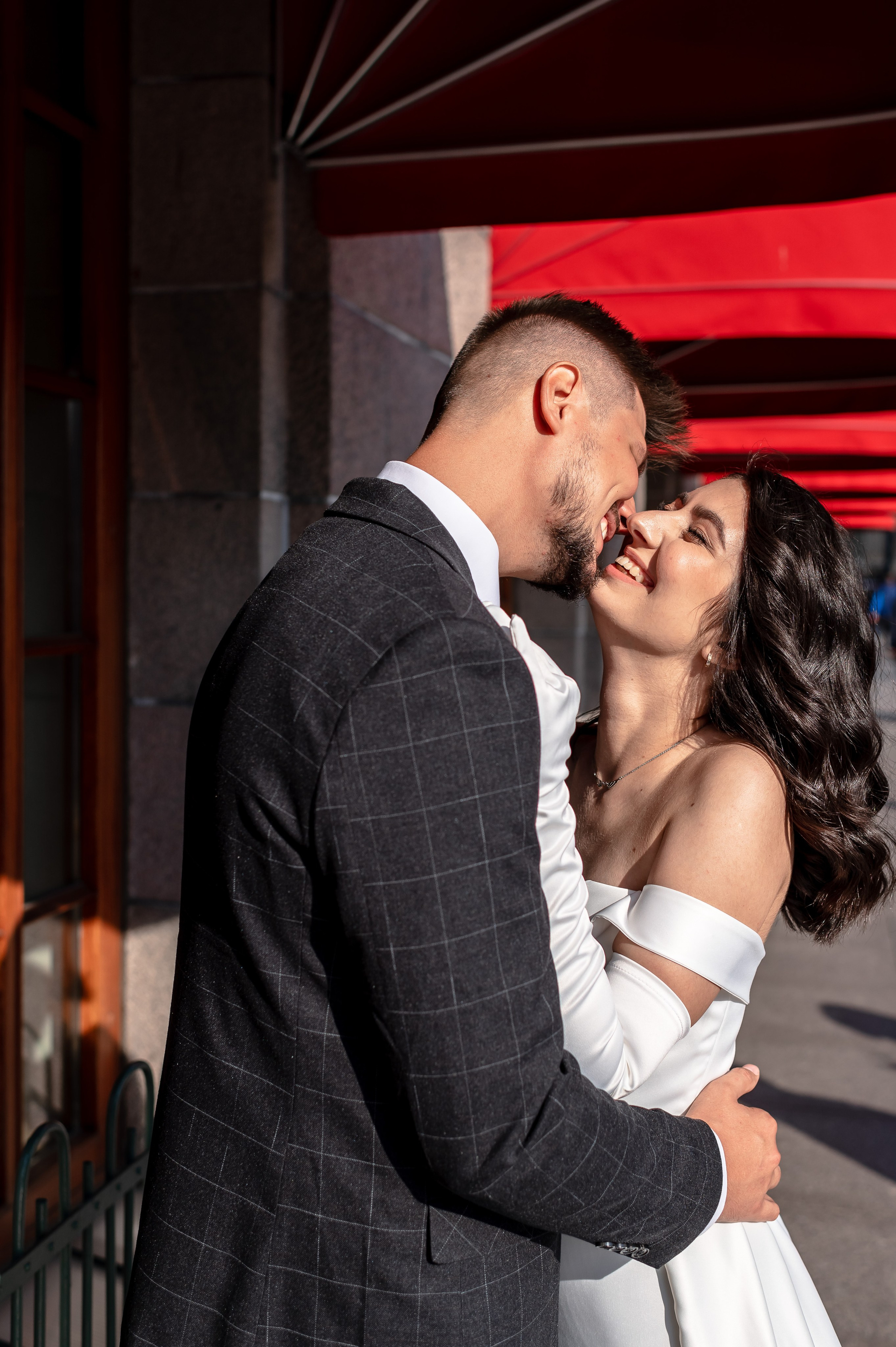 Камерная свадьба в Первом Дворце Бракосочетания №1 на Английской набережной Яны и Евгения. Портретный, семейный и свадебный фотограф в Санкт-Петербурге и в Пушкине Ширяев Денис