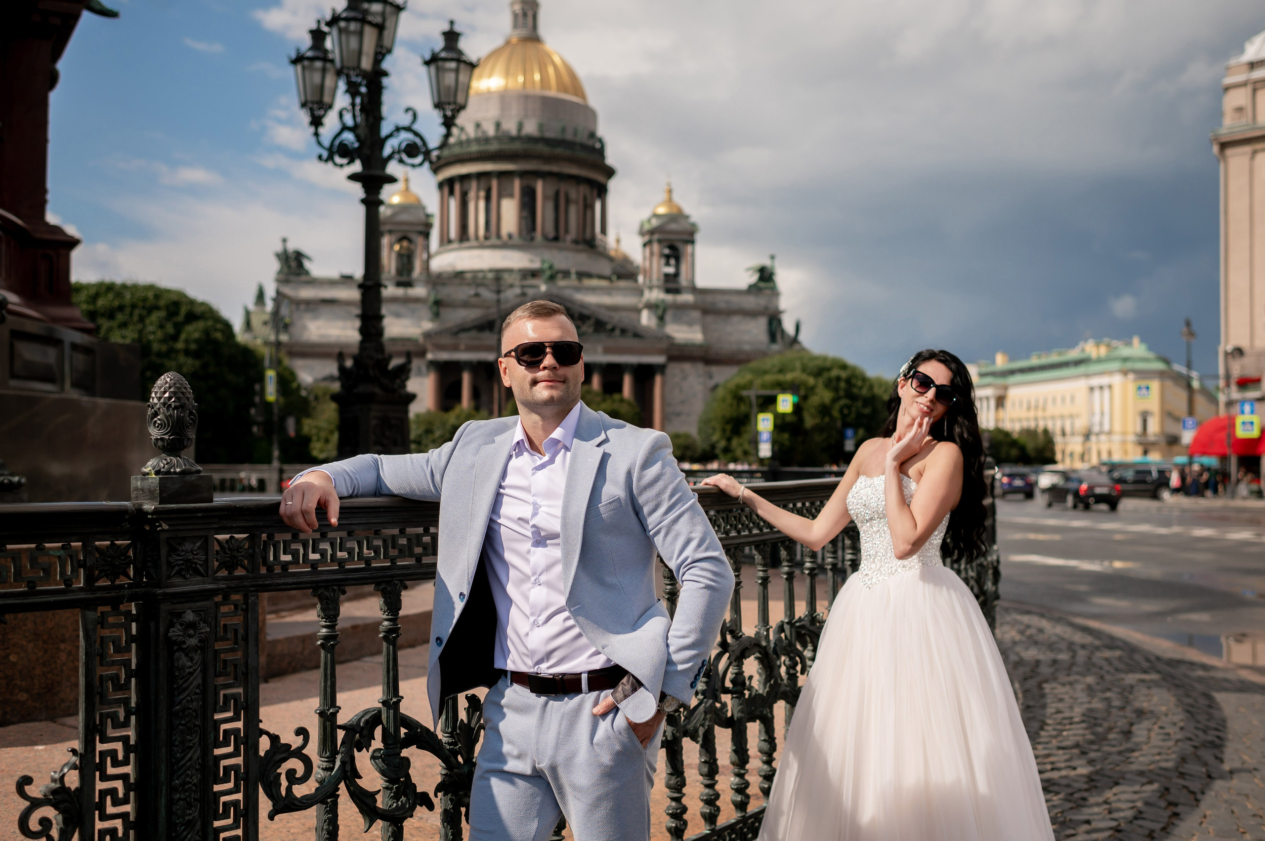 Елена и Илья (фотосессия у городской Невской Ратуши, Исаакиевская площадь). Портретный, семейный и свадебный фотограф в Санкт-Петербурге и в Пушкине Ширяев Денис
