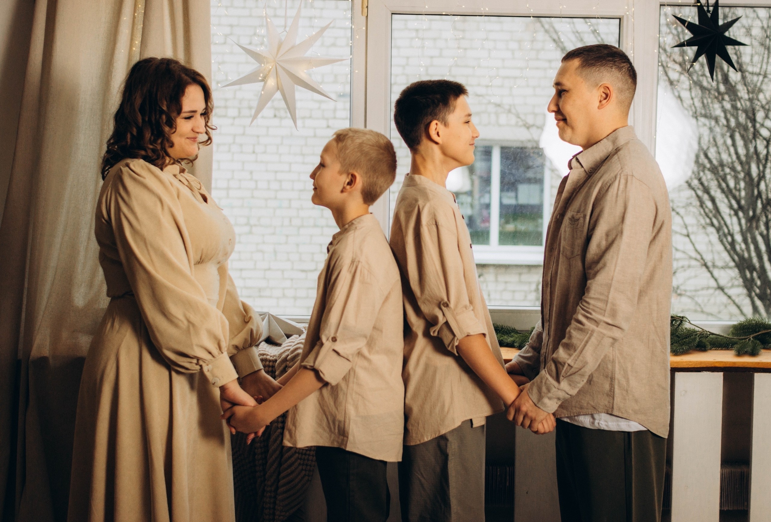 СЕМЕЙНЫЕ ИСТОРИИ. ФОТОГРАФ АНАСТАСИЯ САУШКИНА. г. Трехгорный