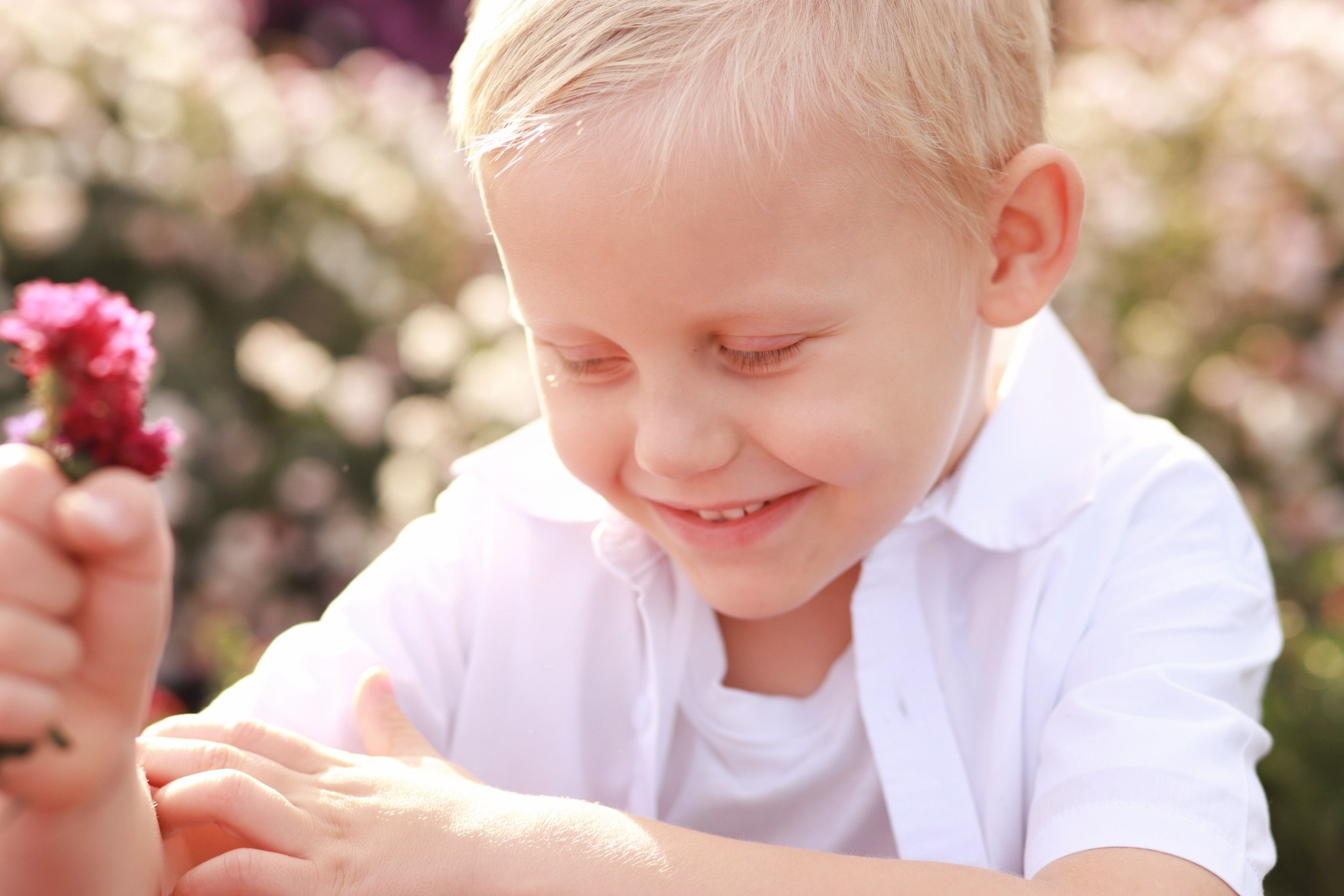 Цветочные истории. Детский взгляд с Ольгой Мязиной / Детский фотограф / г. Майкоп / ЮФО