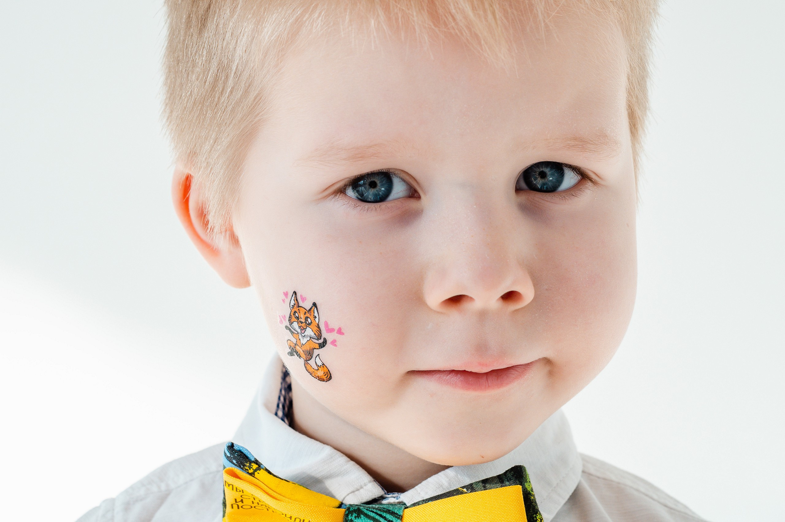 Съёмка для инстаграм в студии (татуировки). Семейный, портретный, репортажный фотограф lifestyle в Москве и Кирове