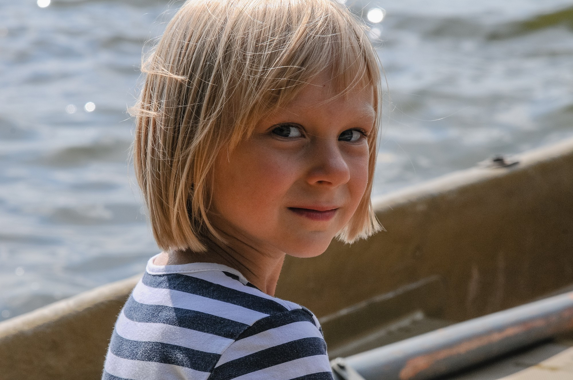 2020 Полосатая семейная фотосессия. Семейный, портретный, репортажный фотограф lifestyle в Москве и Кирове