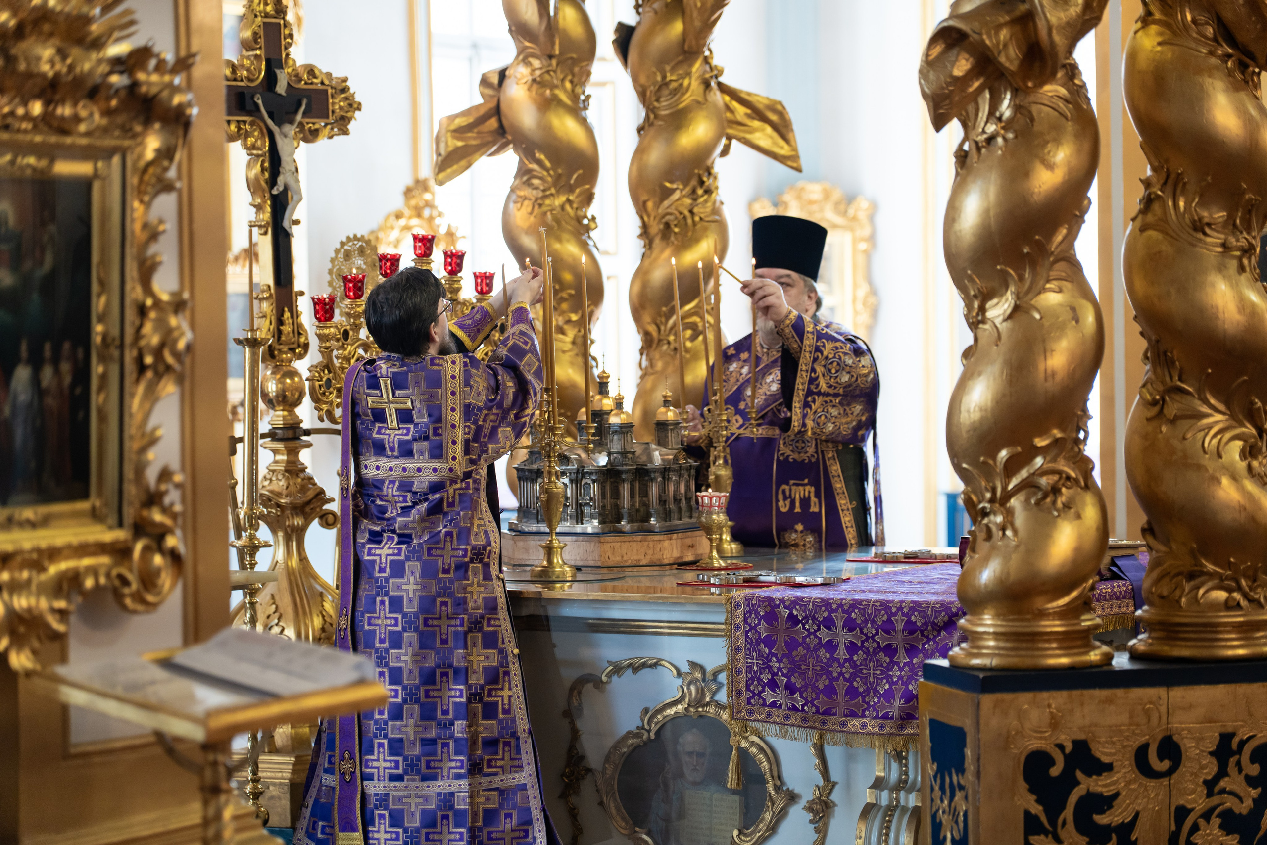 Неделя 4-я Великого поста, прп. Иоанна Лествичника. Святых сорока мучеников, в Севастийском озере мучившихся. НИКОЛО-БОГОЯВЛЕНСКИЙ МОРСКОЙ СОБОР