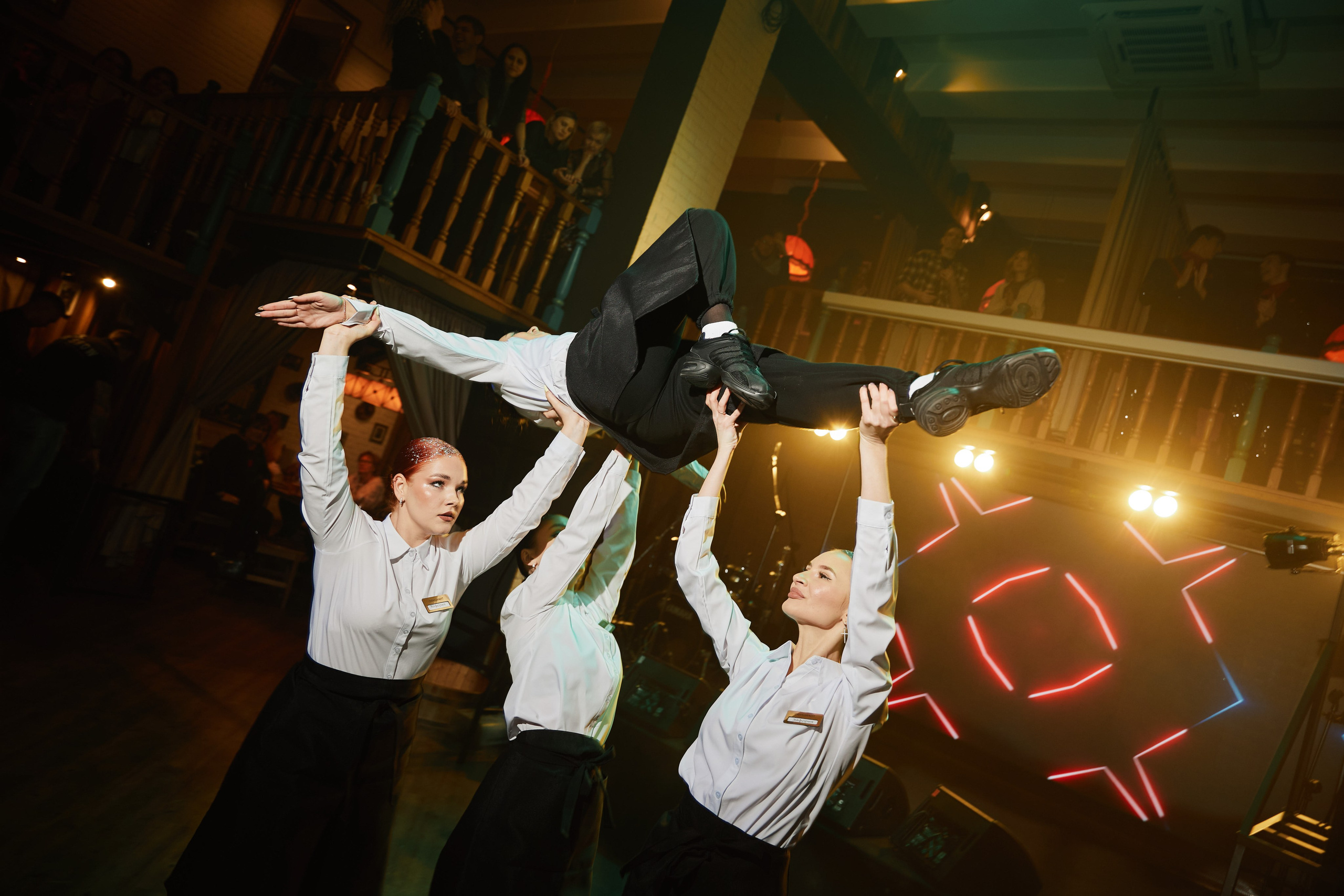 Арт-вечеринка 2026. Фотограф и видеограф в Кургане Леонид Корнильев