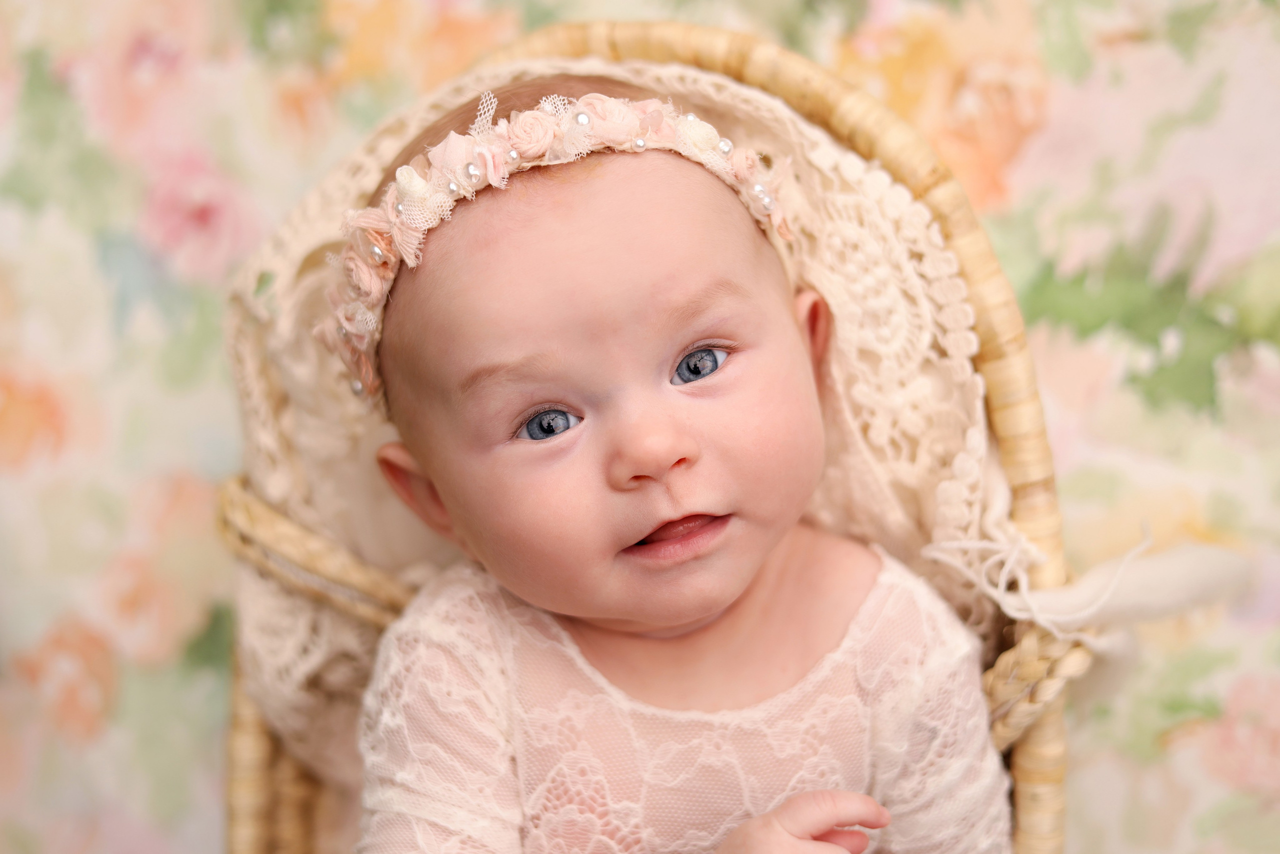 Арине 4 месяца. Фотограф новорожденных Москва. Ньюборн фотограф Москва