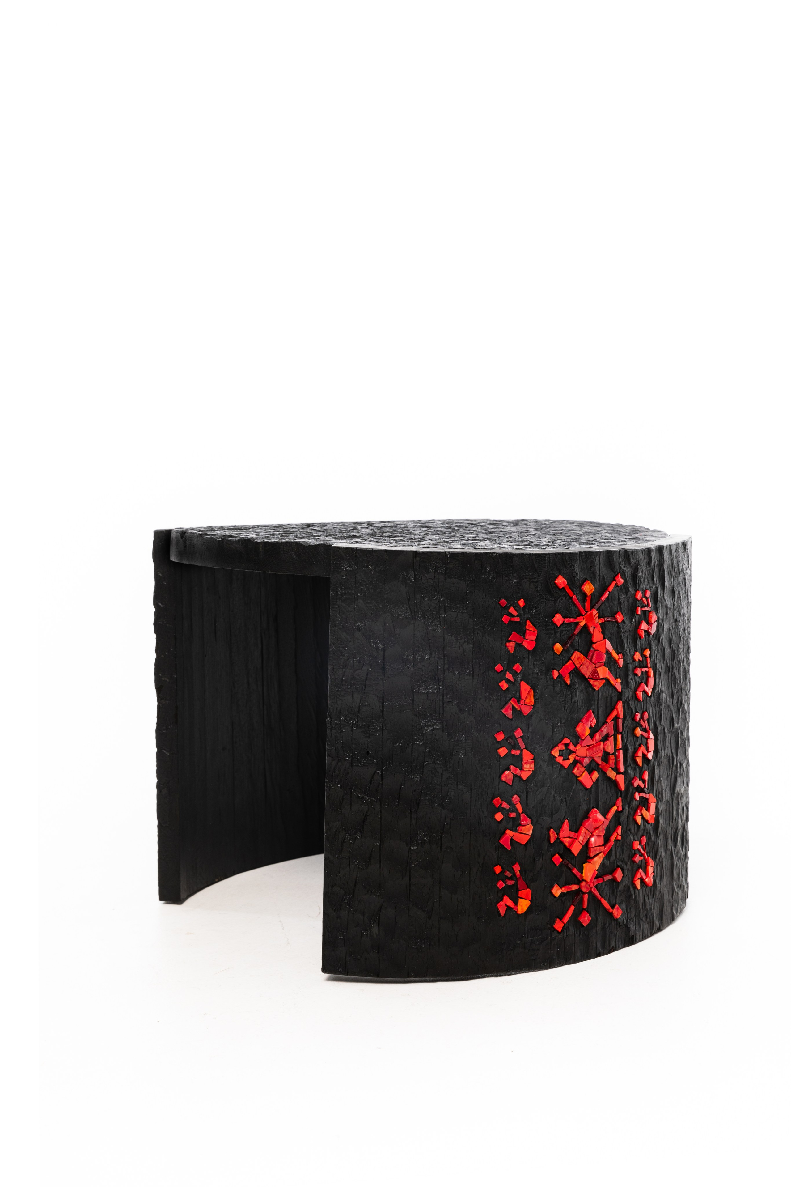 Столики 'Red code'. Алла Дулова — предметный и интерьерный дизайнер