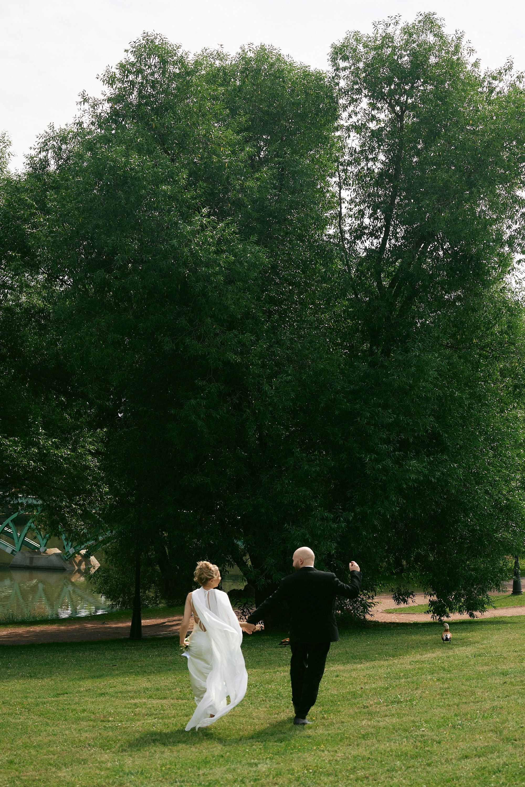 Wedding walk in the park. Максим Ерастов — Ивент-фотограф Москва