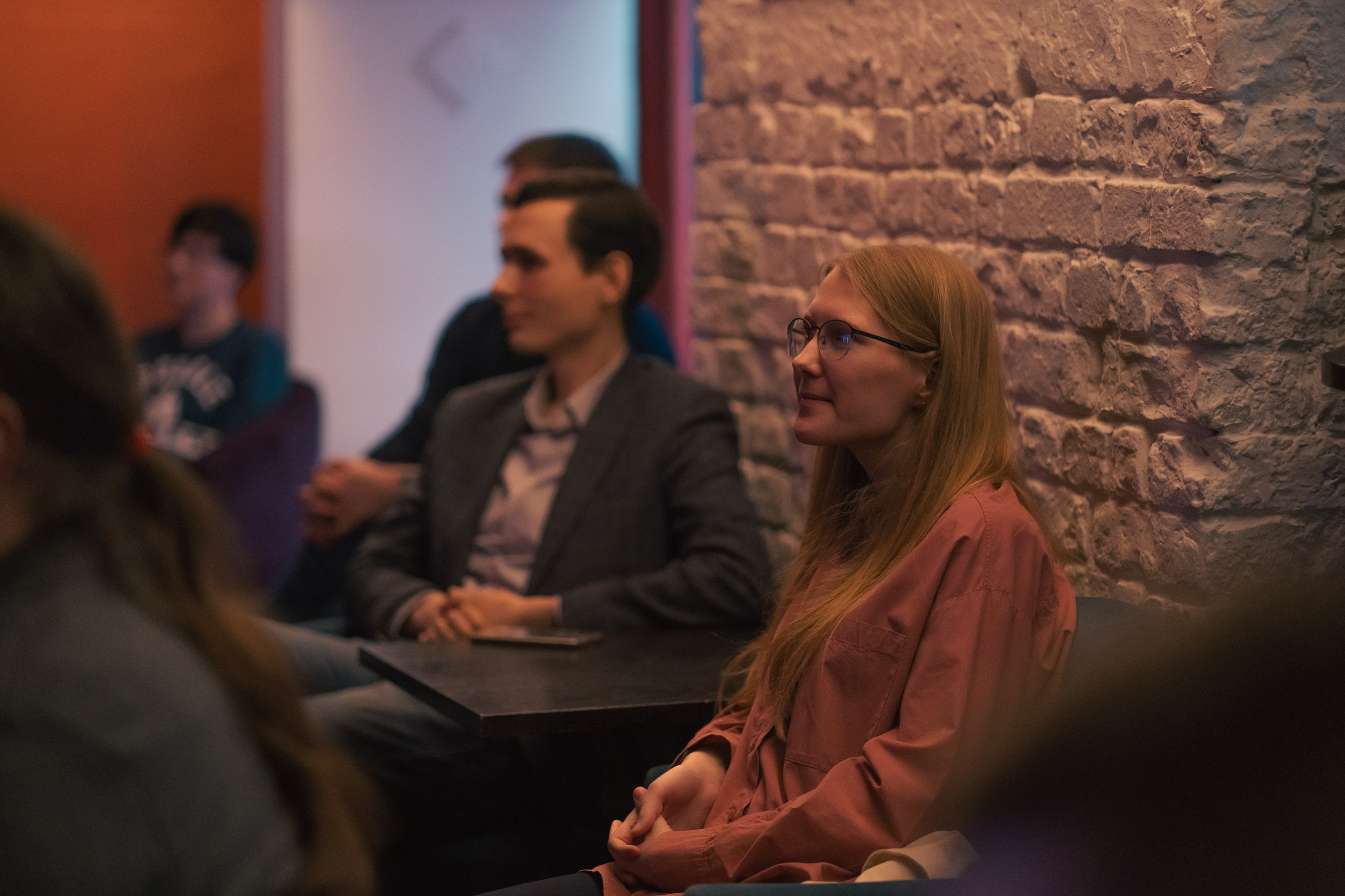 Презентация поэтического сборника. Творческие фотосессии в Москве. Фотоальбом лидера группы ЯЛО