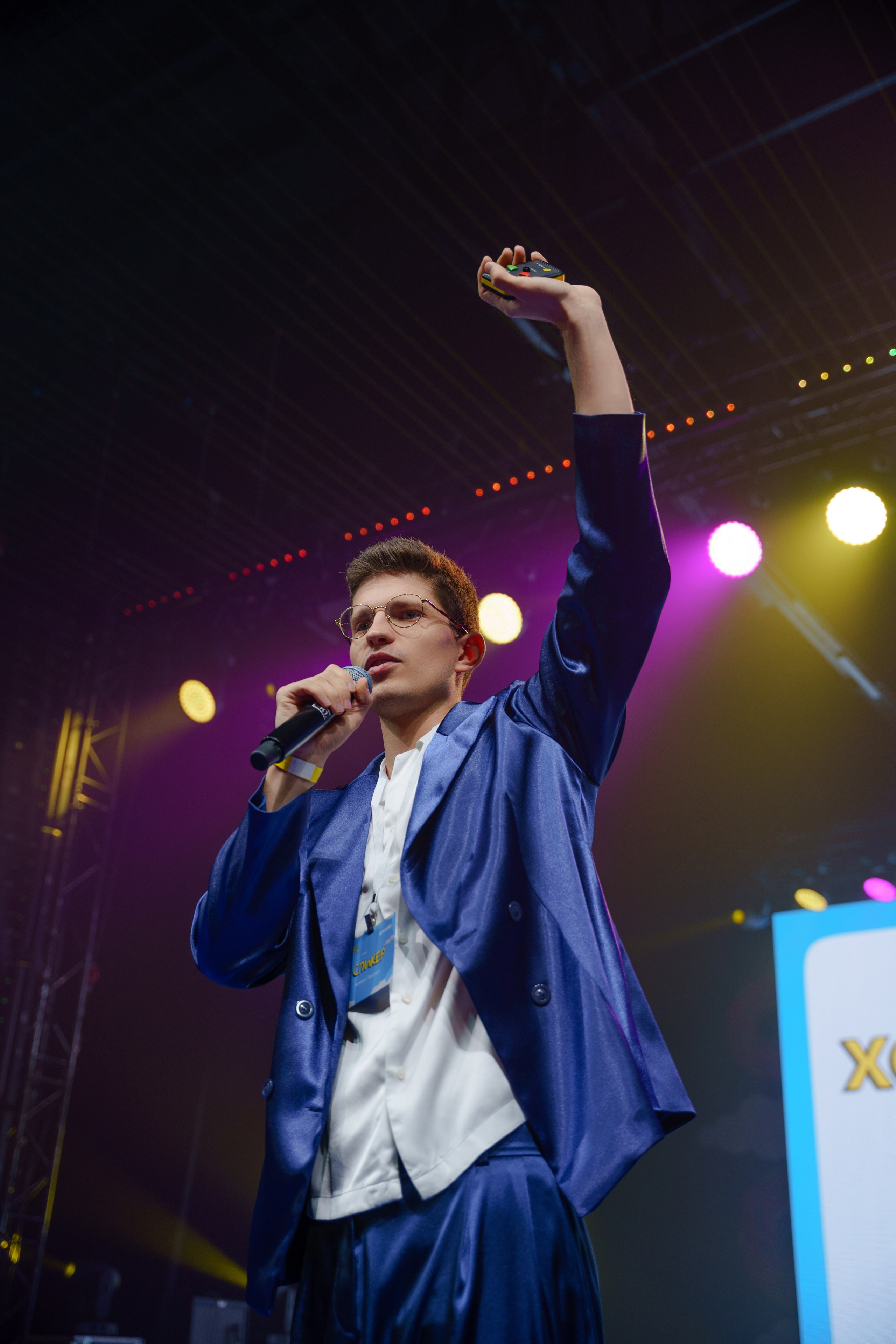 профессиональный репортажный фотограф на бизнес семинар