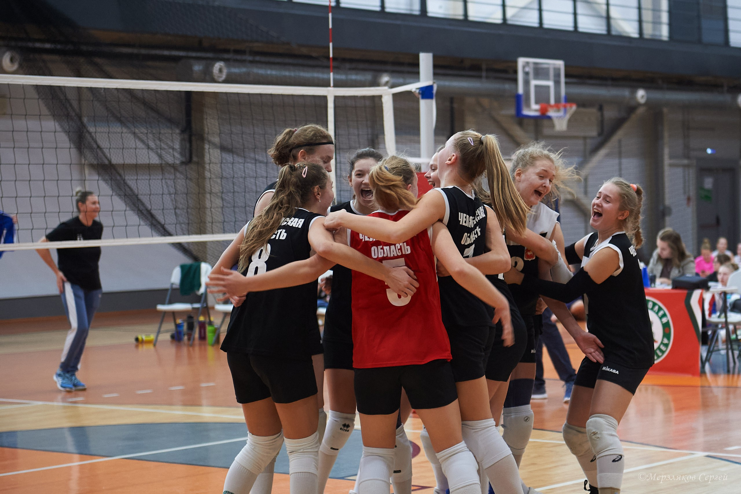 Локоволей — 2023 Ижевск ноябрь 2023. Спортивный репортажный фотограф в Ижевске Сергей Мерзляков
