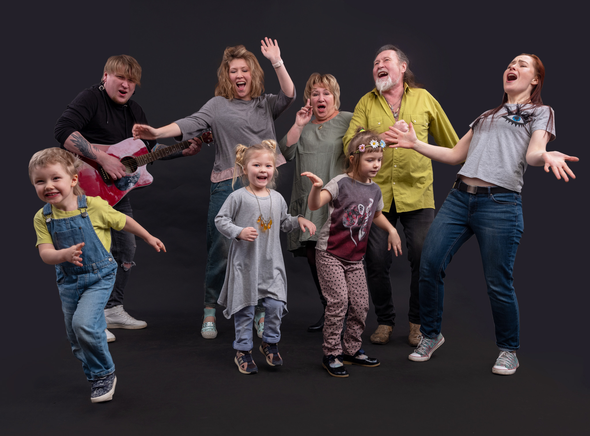 Георгий Пальмов и семья