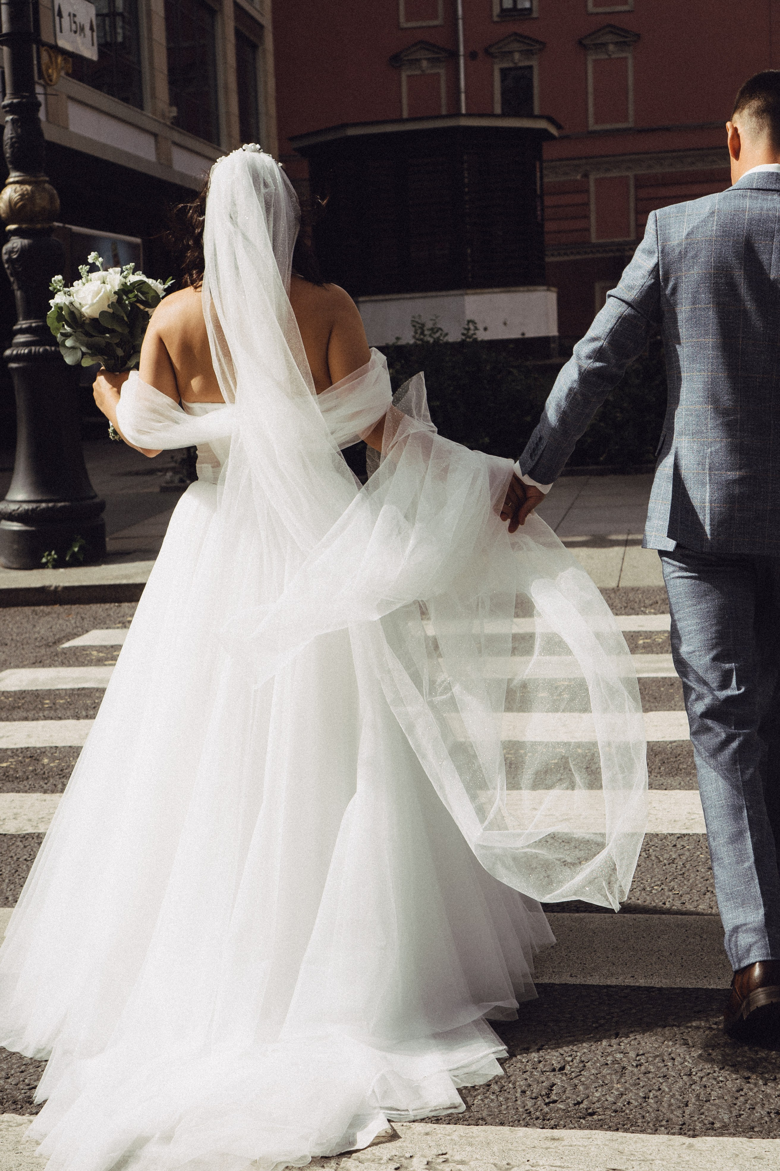 СВАДЕБНАЯ ПРОГУЛКА РЕСТОРАН МЫ ЖЕ НА ТЫ И ФОТОСЕССИИЯ С АВТОМОБИЛЕМ. Профессиональный фотограф, Санкт-Петербург — Виктория Богомолова