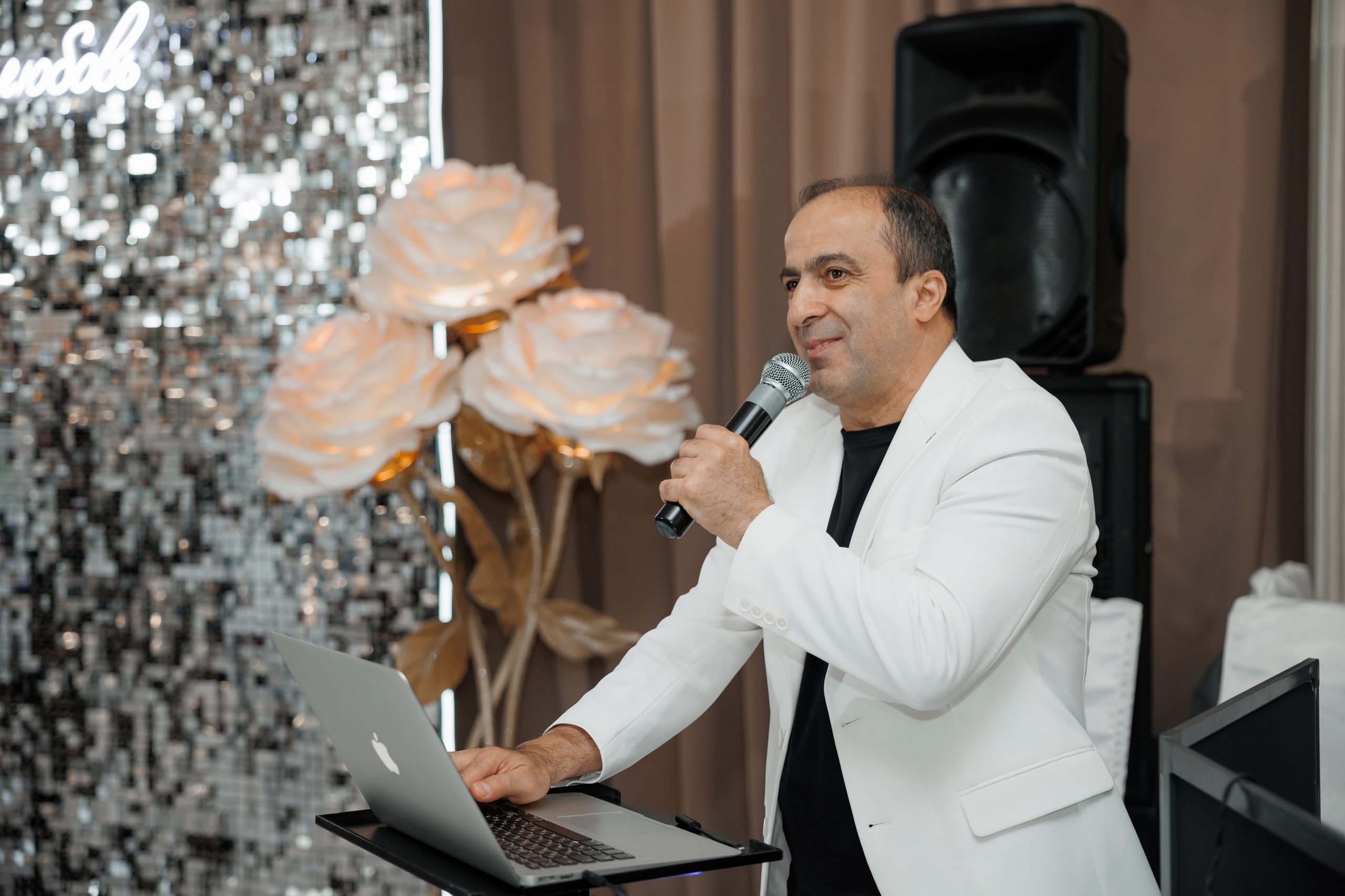 ЗАГС Бутово и Остафьево. Свадебный и репортажный фотограф (Москва, Королев и другие)