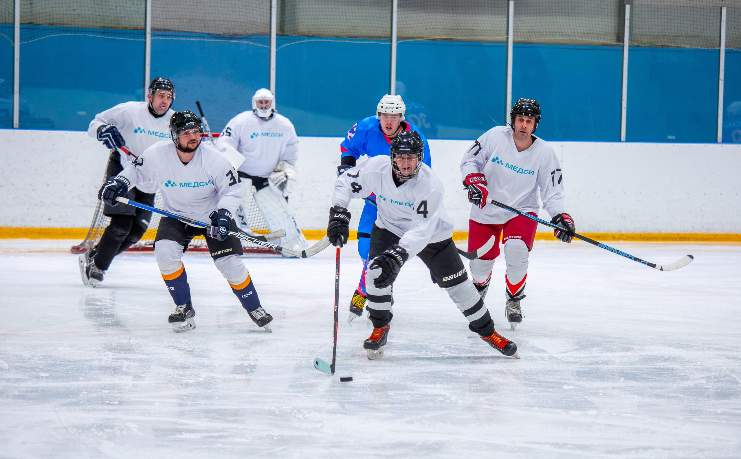 Чемпионат по хоккею. Репортажный, семейный, свадебный, портретный фотограф
